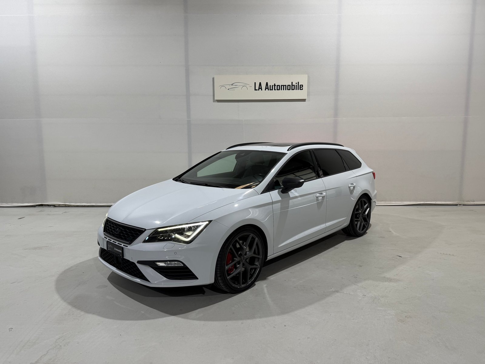 SEAT Leon ST 2.0 TSI 300 4 Drive DSG