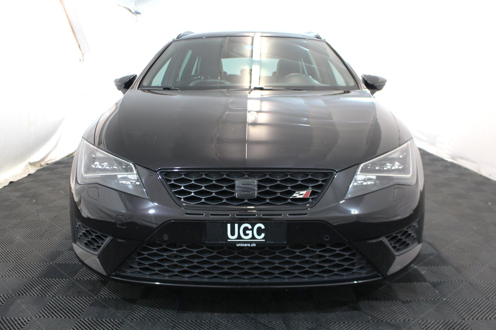 SEAT Leon ST 2.0 TSI 280 DSG, Benzin, Occasion / Gebraucht, Automatik - 2
