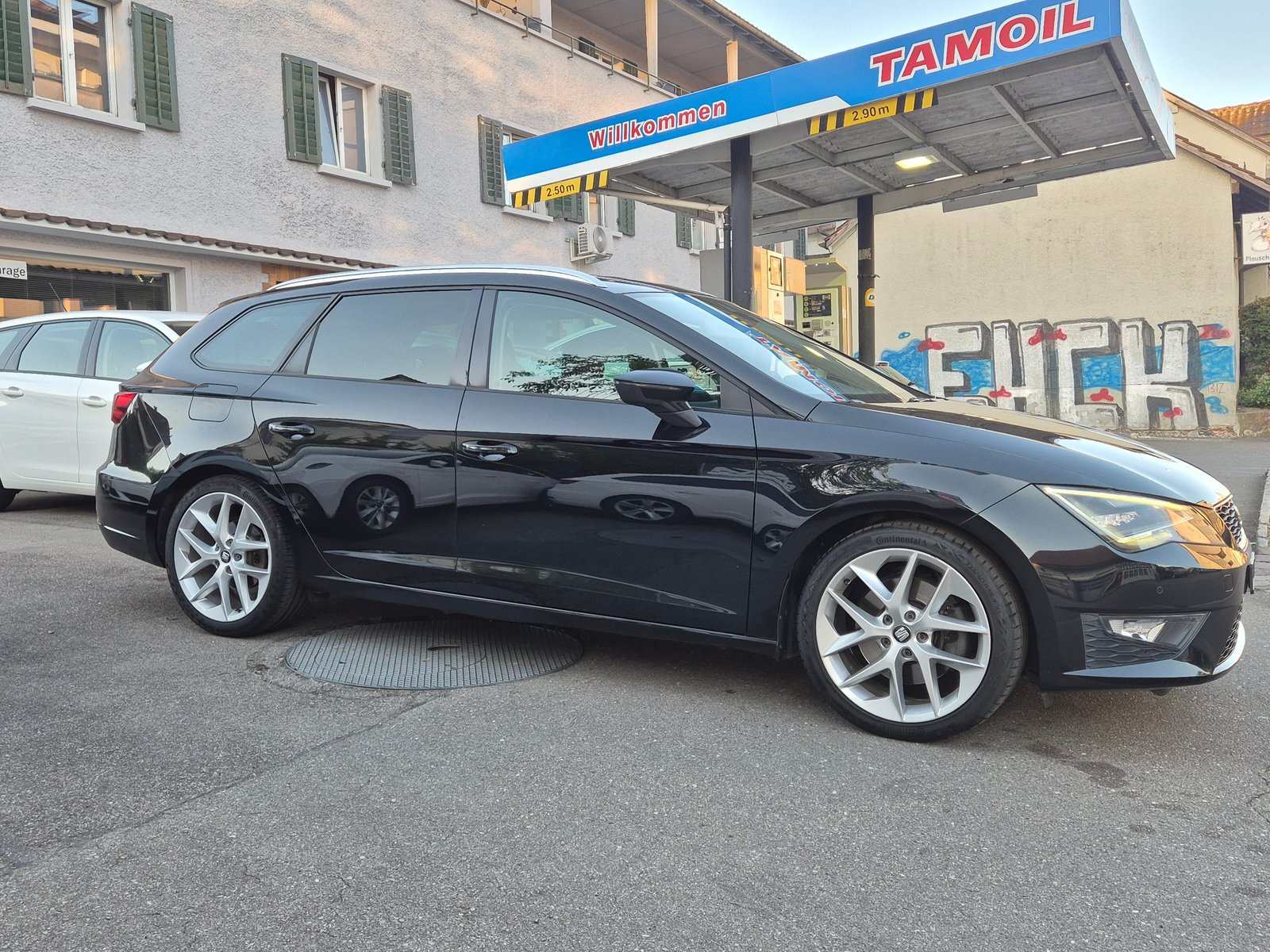 SEAT Leon ST 1.8 TSI FR DSG, Essence, Occasion / Utilisé, Automatique - 4