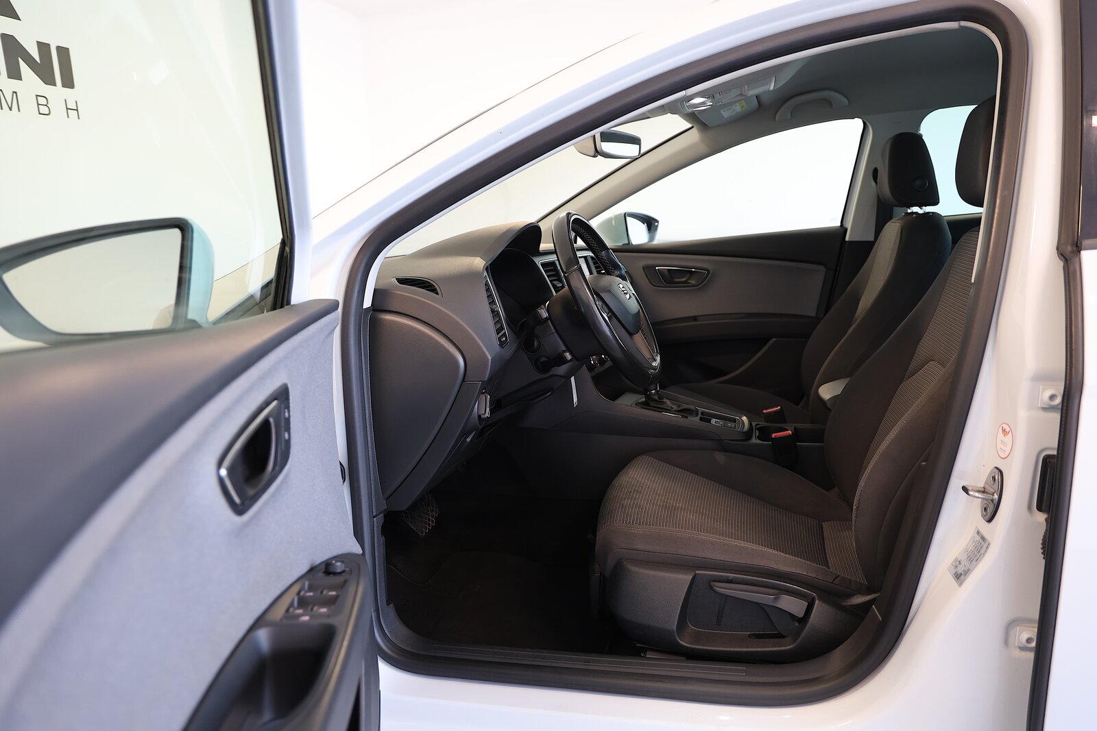 SEAT Leon ST 2.0 TDI Style DSG, Diesel, Occasion / Gebraucht, Automatik - 5