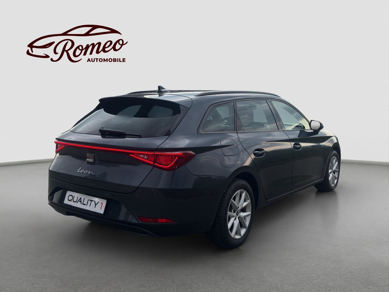 SEAT Leon ST 1.5 eTSI Mild Hybrid DSG Style ** Ab MFK Servi, Mild-Hybrid Benzin/Elektro, Occasion / Gebraucht, Automatik - 5
