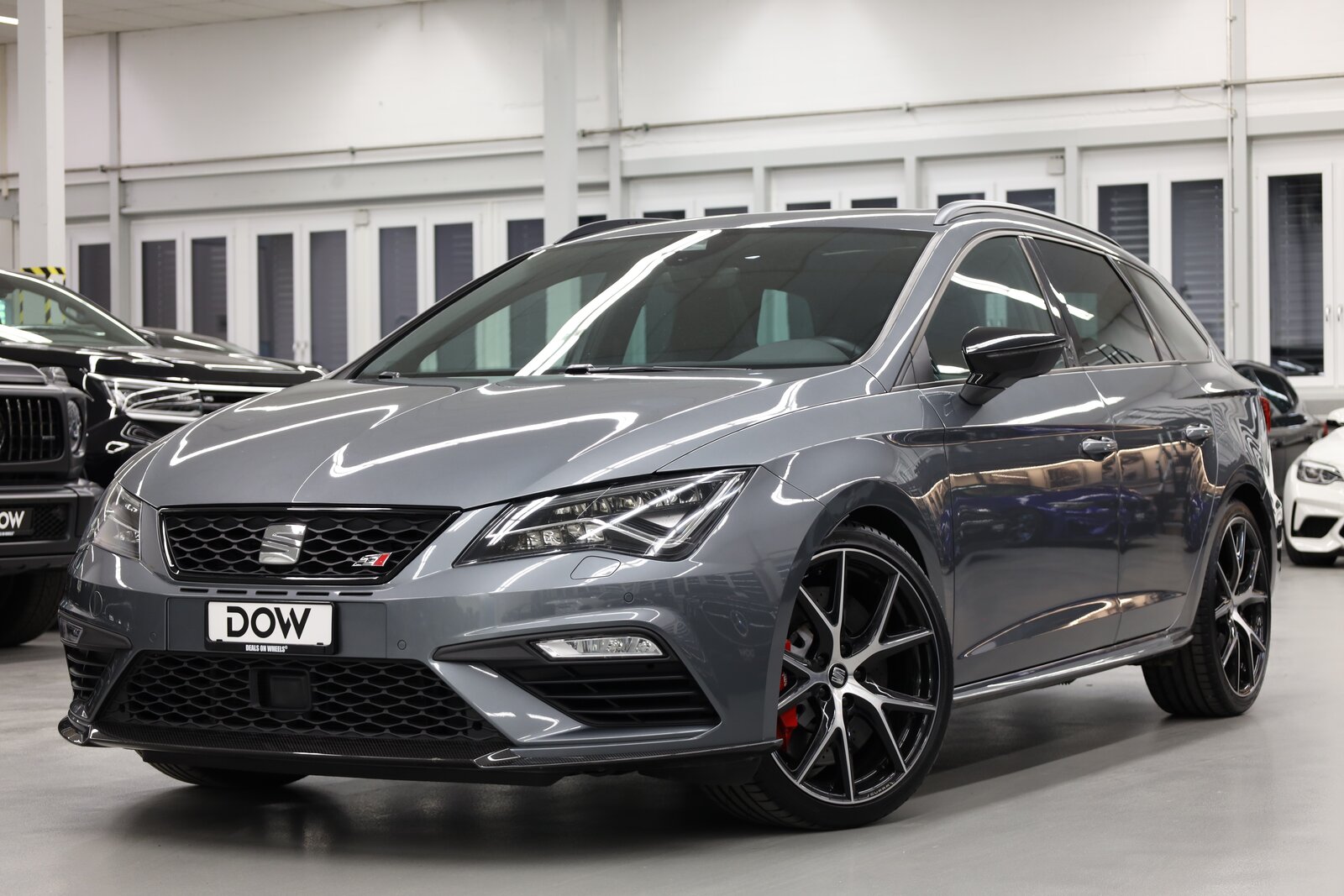SEAT Leon ST 2.0 TSI 370 4Drive DSG