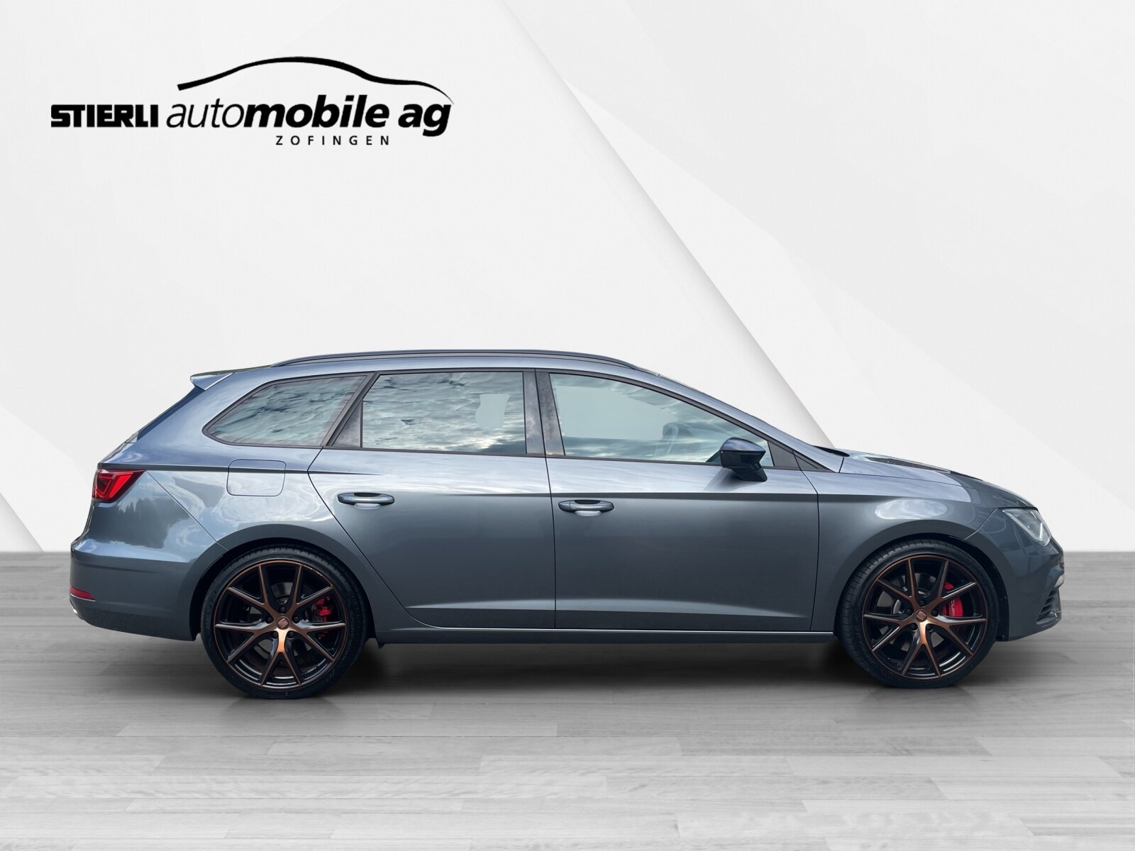 SEAT Leon ST 2.0 TSI 300 4Drive DSG, Benzin, Occasion / Gebraucht, Automatik - 4