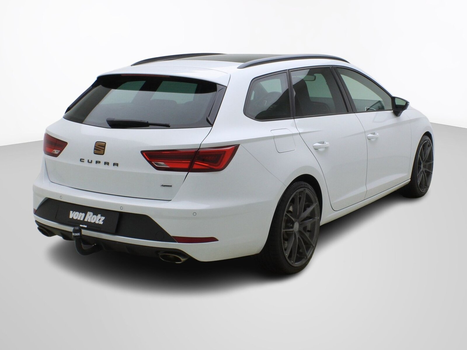 SEAT Leon ST 2.0 TSI DSG 4Drive, Petrol, Second hand / Used, Automatic - 5