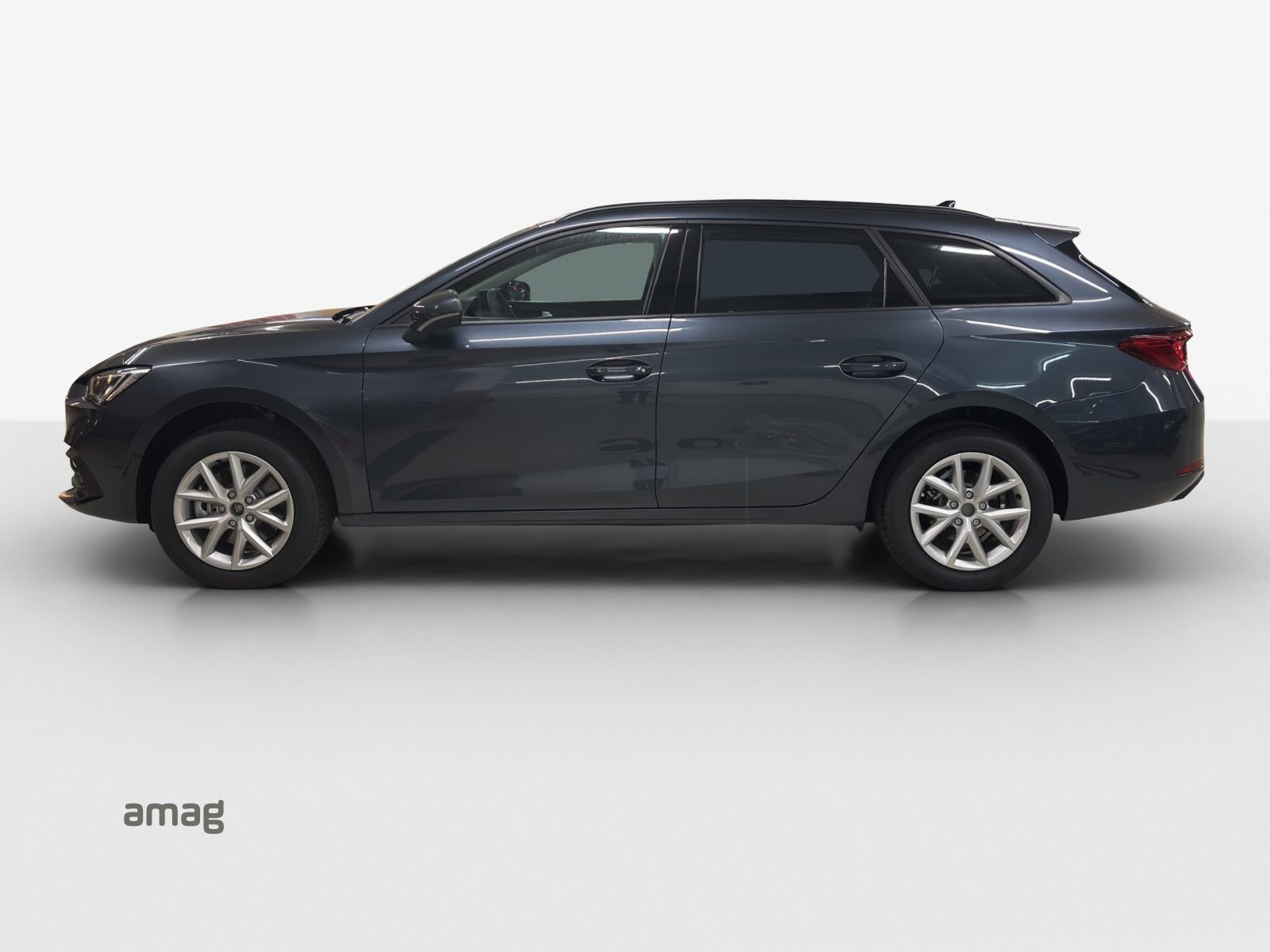 SEAT SEAT LEON SPORTSTOURER Style BUSINESS EDITION, Hybride Intégral Essence/Électricité, Voiture de démonstration, Automatique - 2