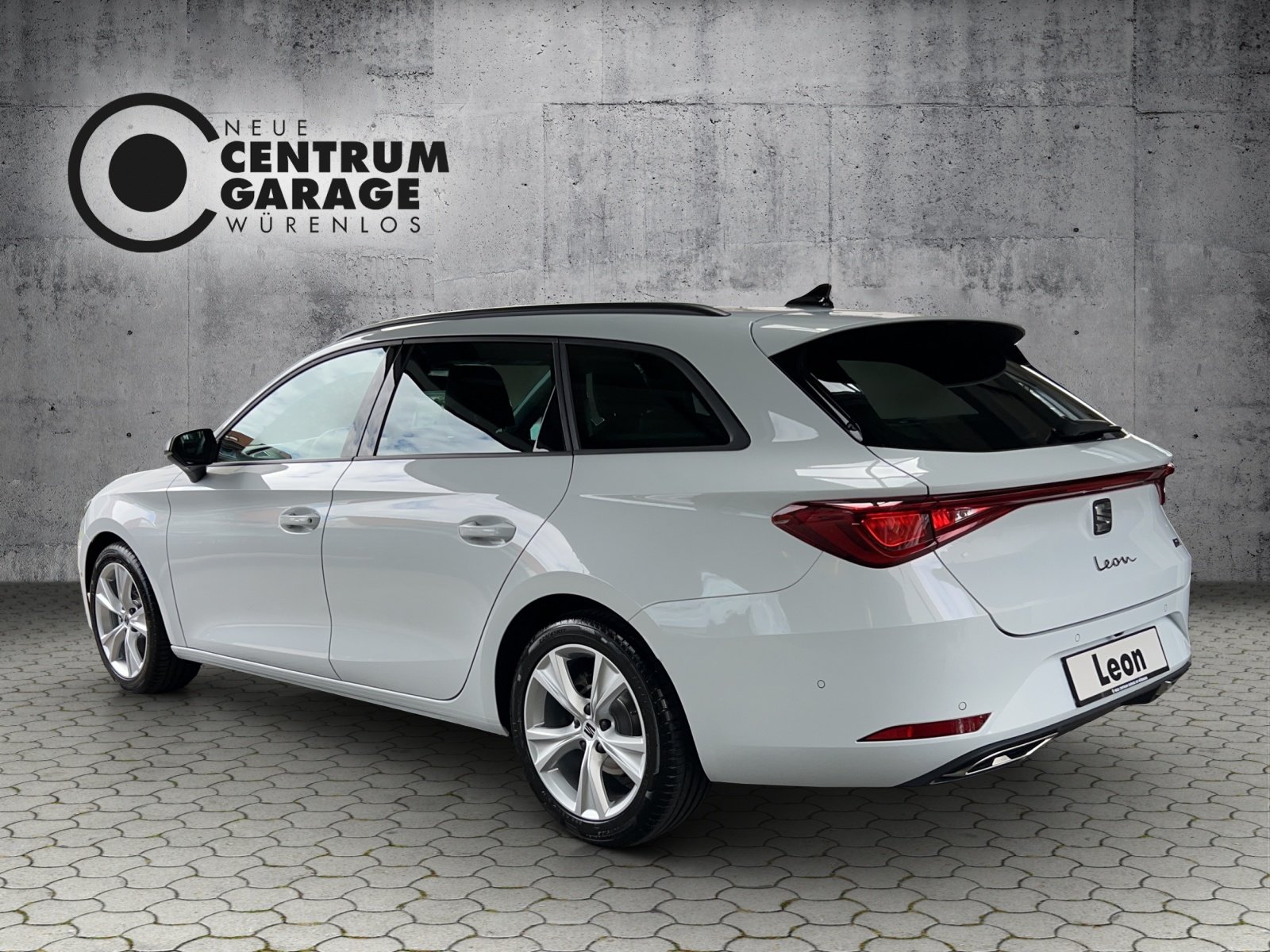 SEAT Leon ST 1.5 eTSI mHEV DSG Move FR, Mild-Hybrid Petrol/Electric, Ex-demonstrator, Automatic - 5