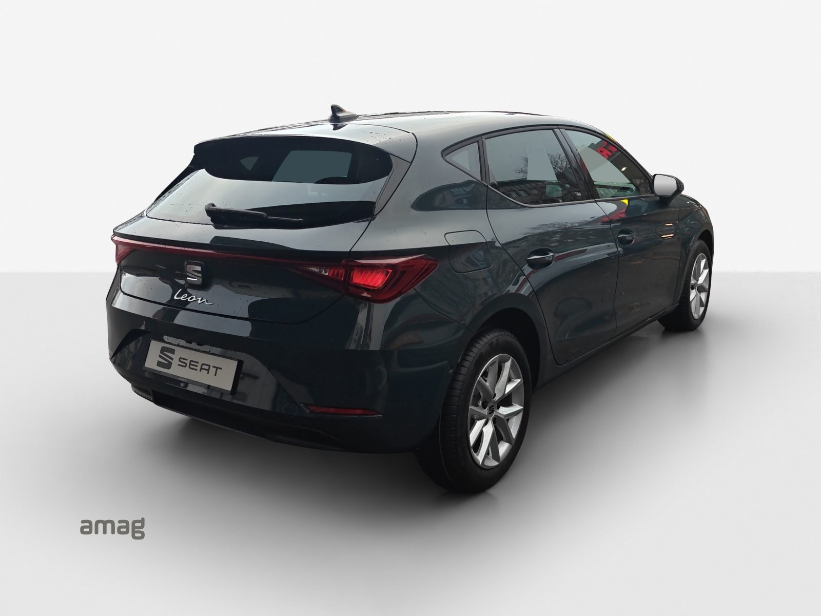 SEAT NEW SEAT LEON STYLE GO!, Petrol, New car, Automatic - 5