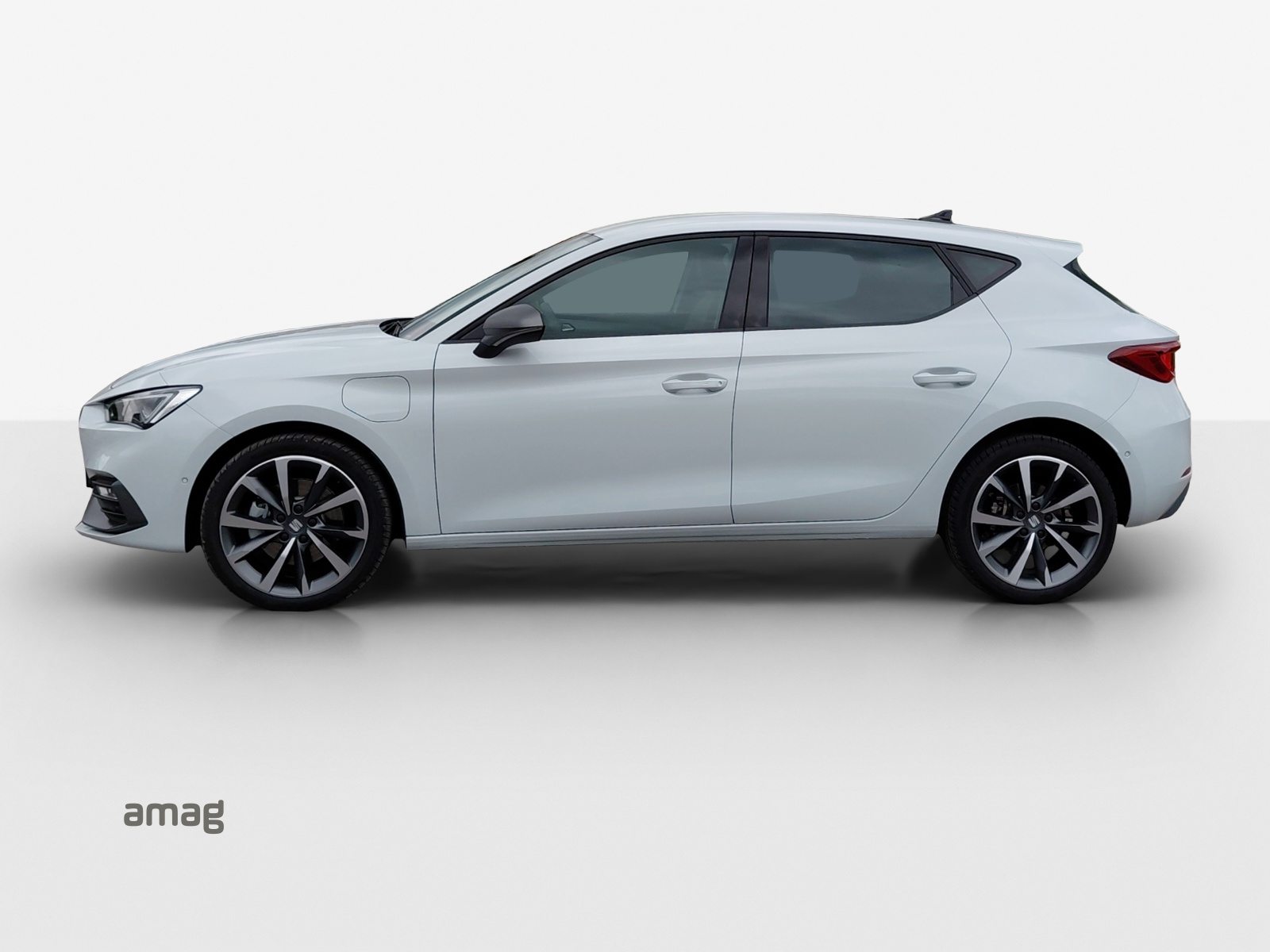 SEAT SEAT LEON MOVE! FR e-HYBRID (netto), Voll-Hybrid Benzin/Elektro, Neuwagen, Automatik - 2
