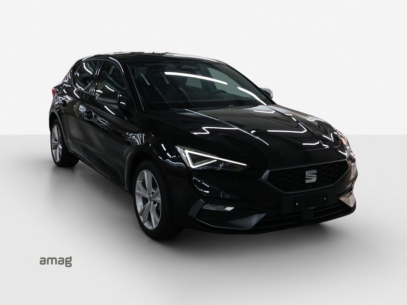 SEAT SEAT LEON MOVE! FR e-HYBRID (netto), Full-Hybrid Petrol/Electric, New car, Automatic - 6