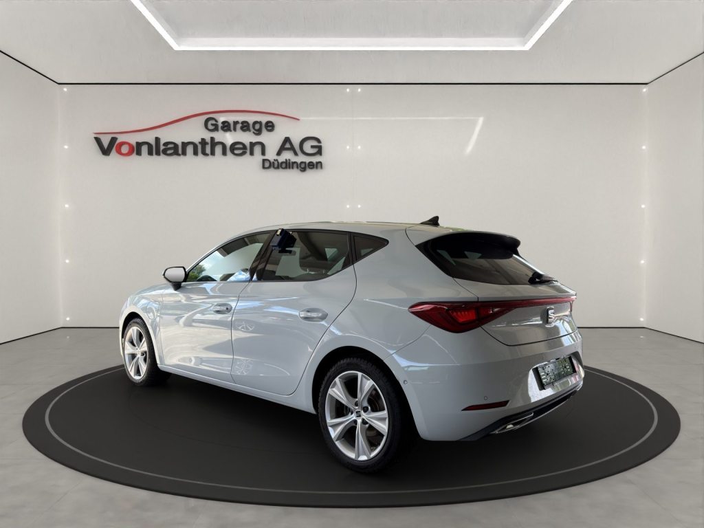 SEAT LEON 1.4 eHybrid Hola FR DSG, Plug-in-Hybrid Petrol/Electric, Second hand / Used, Automatic - 3