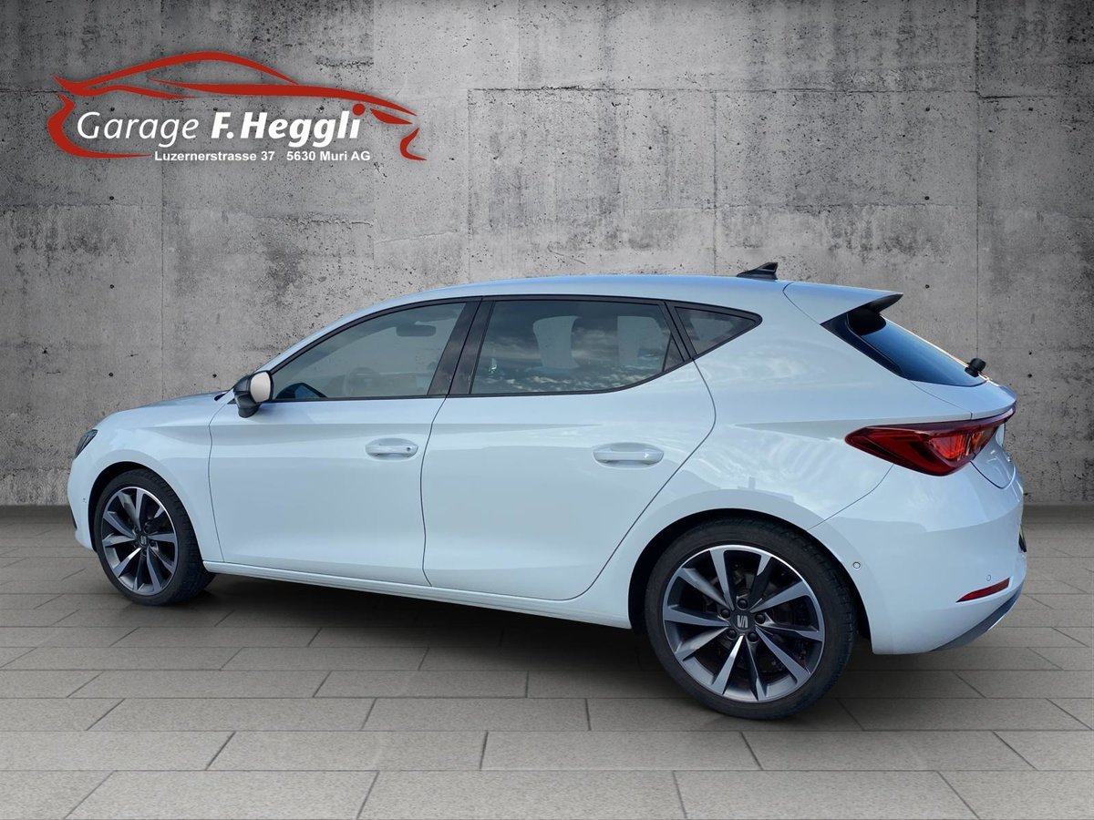 SEAT Leon 1.5 eTSI 150 Hola FR DSG, Mild-Hybrid Benzin/Elektro, Occasion / Gebraucht, Automatik - 4