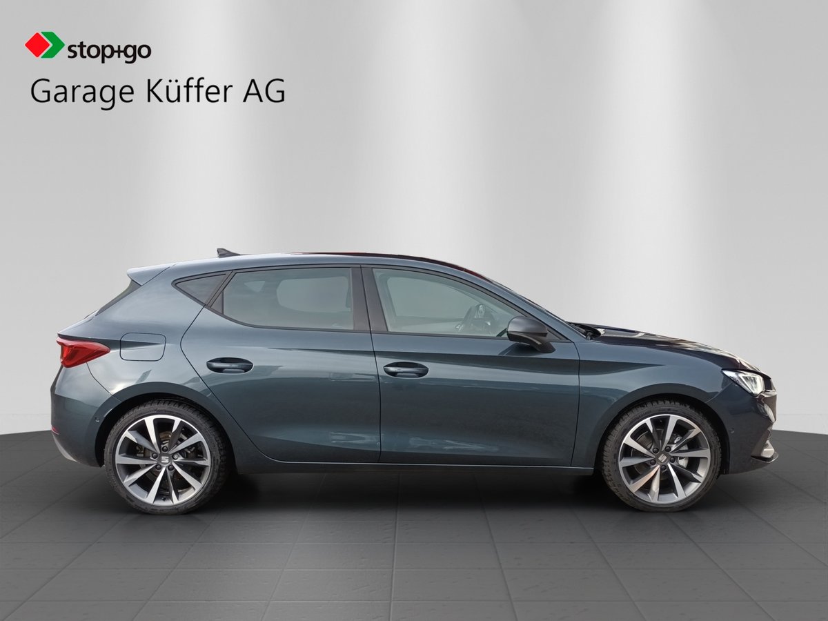 SEAT Leon 1.5 eTSI mHEV DSG FR, Mild-Hybrid Benzin/Elektro, Occasion / Gebraucht, Automatik - 4