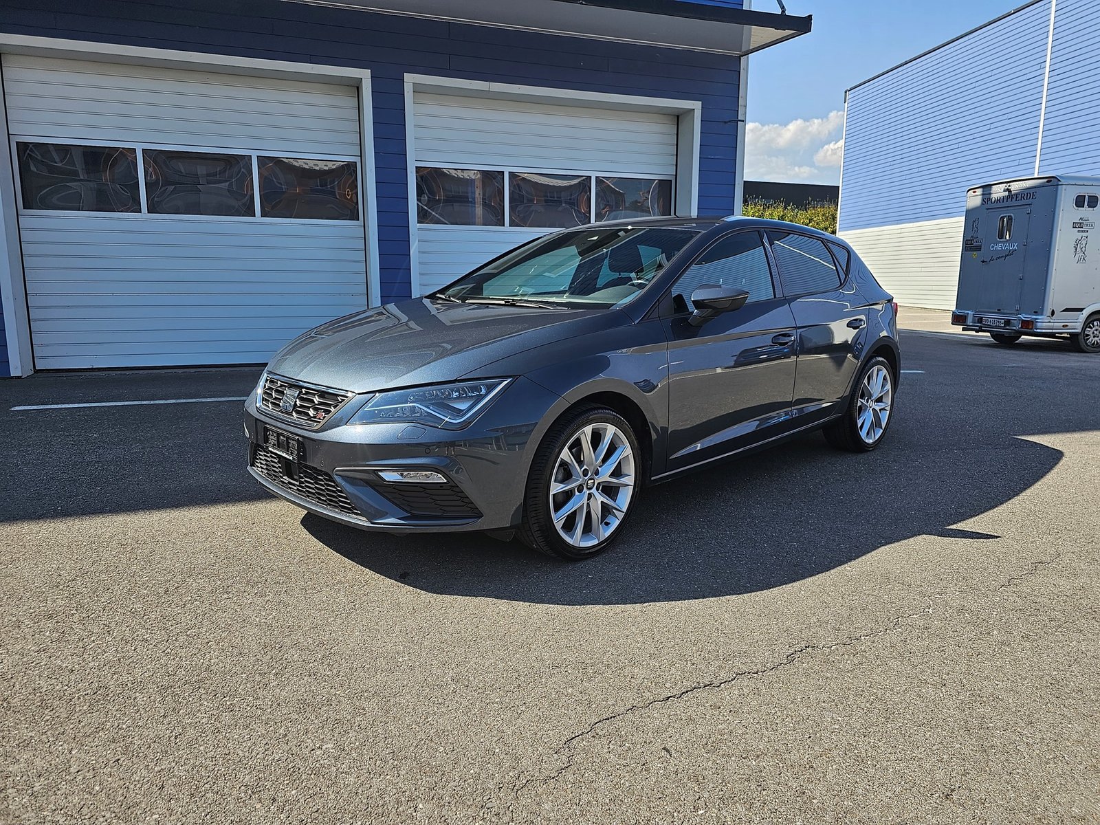 SEAT Leon 1.5 TGI FR DSG, Occasion / Gebraucht, Automatik - 3