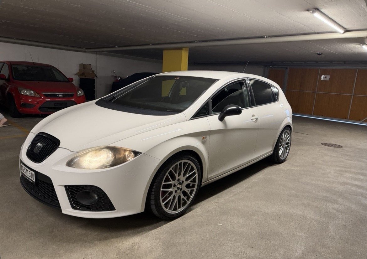 SEAT Leon 2.0 TFSI 