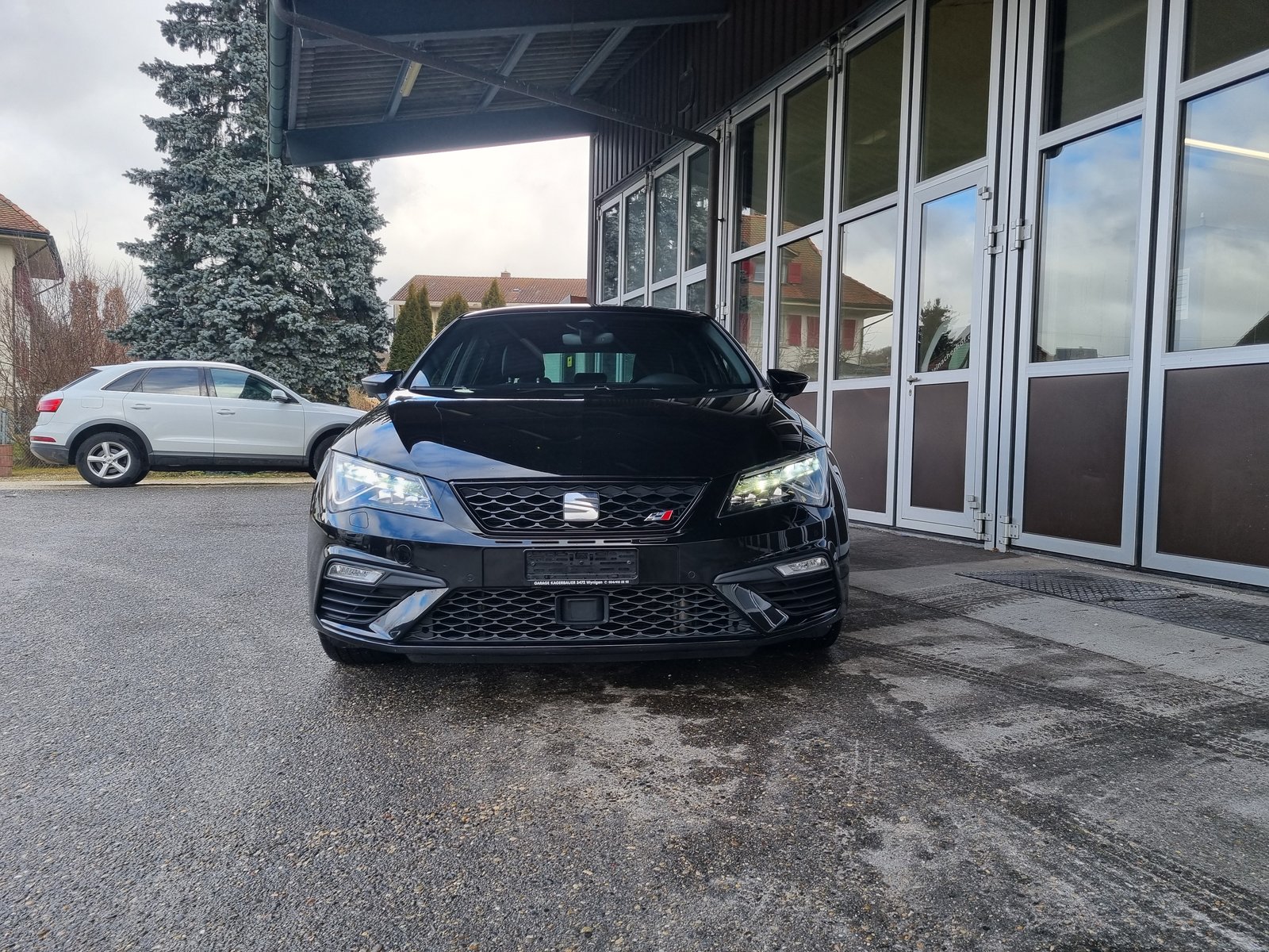 SEAT Leon 2.0 TSI 300 DSG