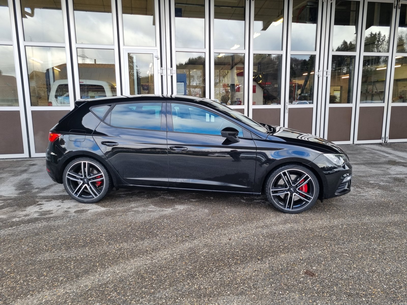 SEAT Leon 2.0 TSI 300 DSG, Benzina, Occasioni / Usate, Automatico - 3