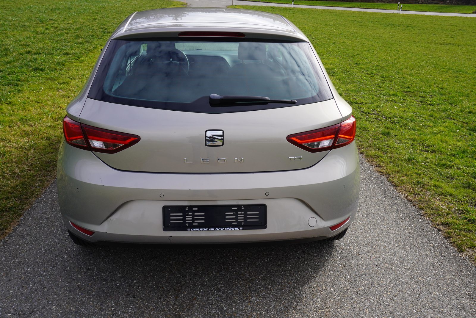 SEAT Leon 1.2 TSI 110 Style iTech, Petrol, Second hand / Used, Manual - 6