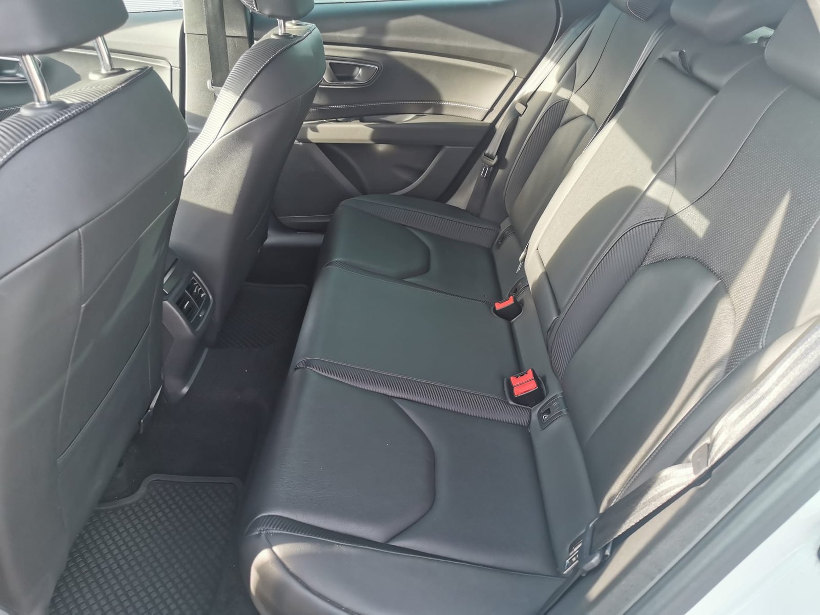 SEAT Leon 2.0 TSI 300 , Benzina, Occasioni / Usate, Manuale - 6