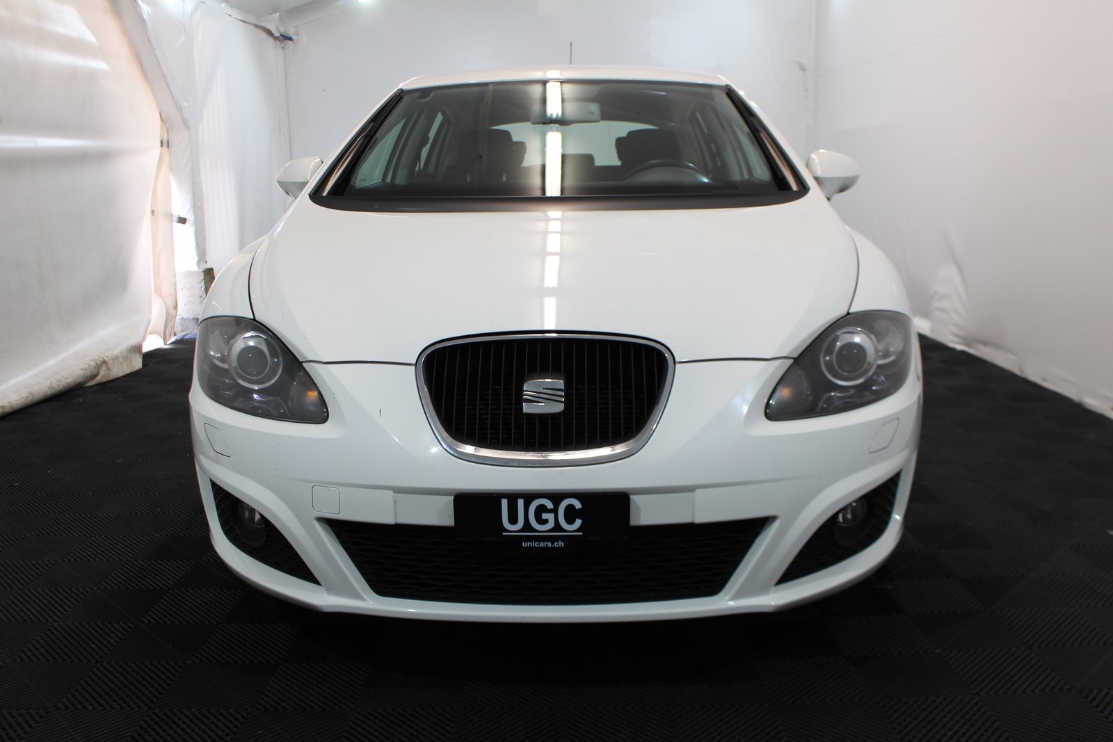 SEAT Leon 1.8 TSI Style DSG, Benzina, Occasioni / Usate, Automatico - 2