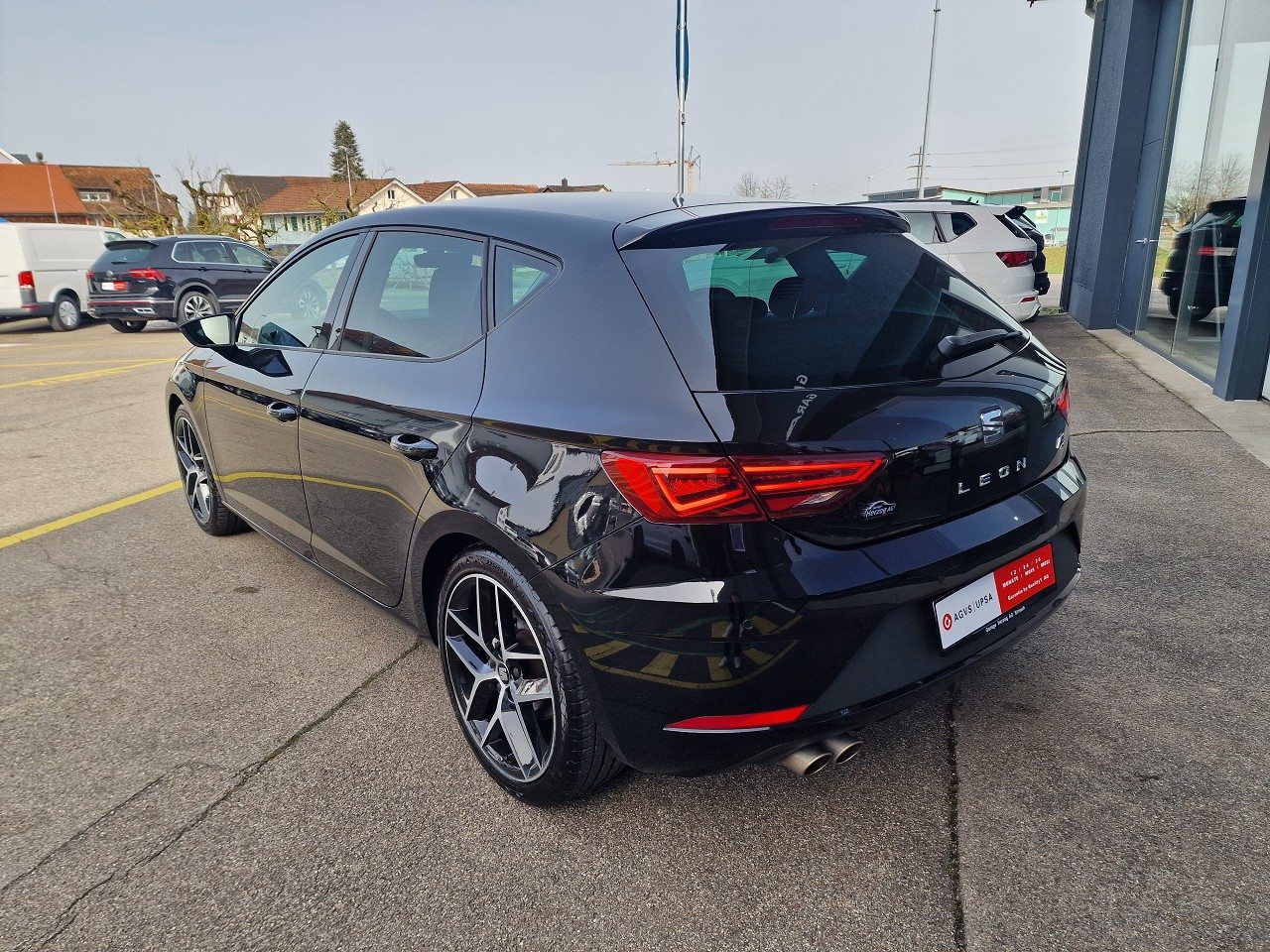 SEAT LEON FR, Petrol, Second hand / Used, Automatic - 4