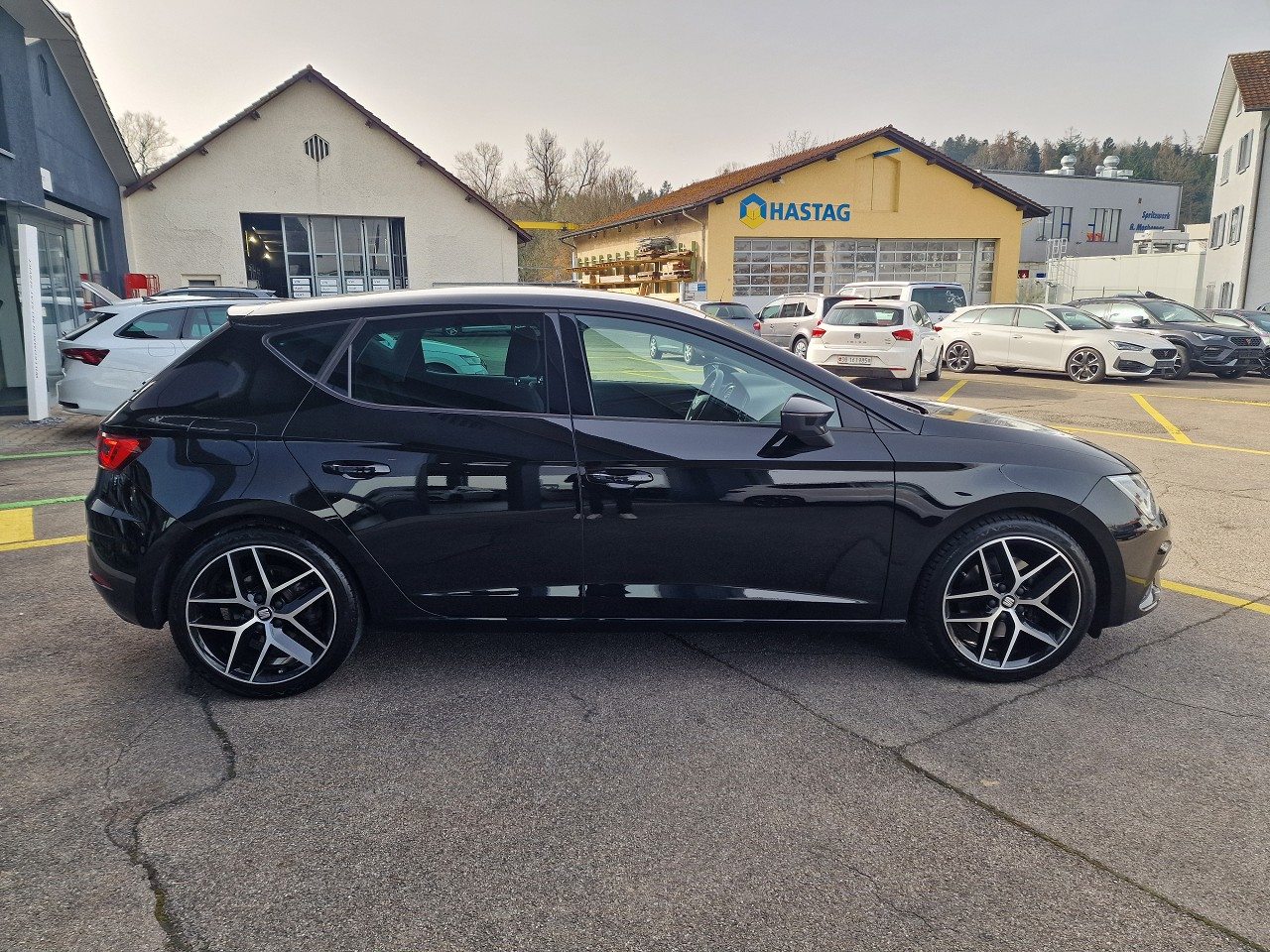 SEAT LEON FR, Petrol, Second hand / Used, Automatic - 7