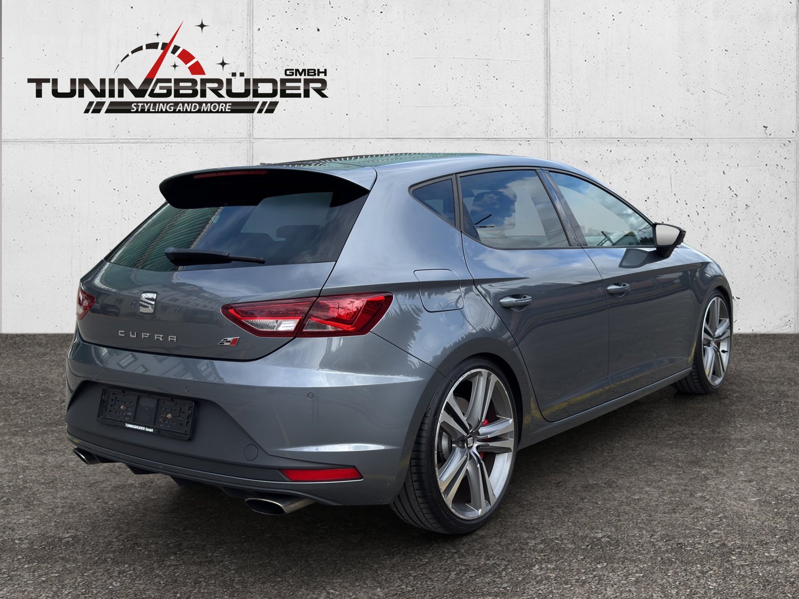 SEAT Leon 2.0 TSI 280 DSG, Benzin, Occasion / Gebraucht, Automatik - 7