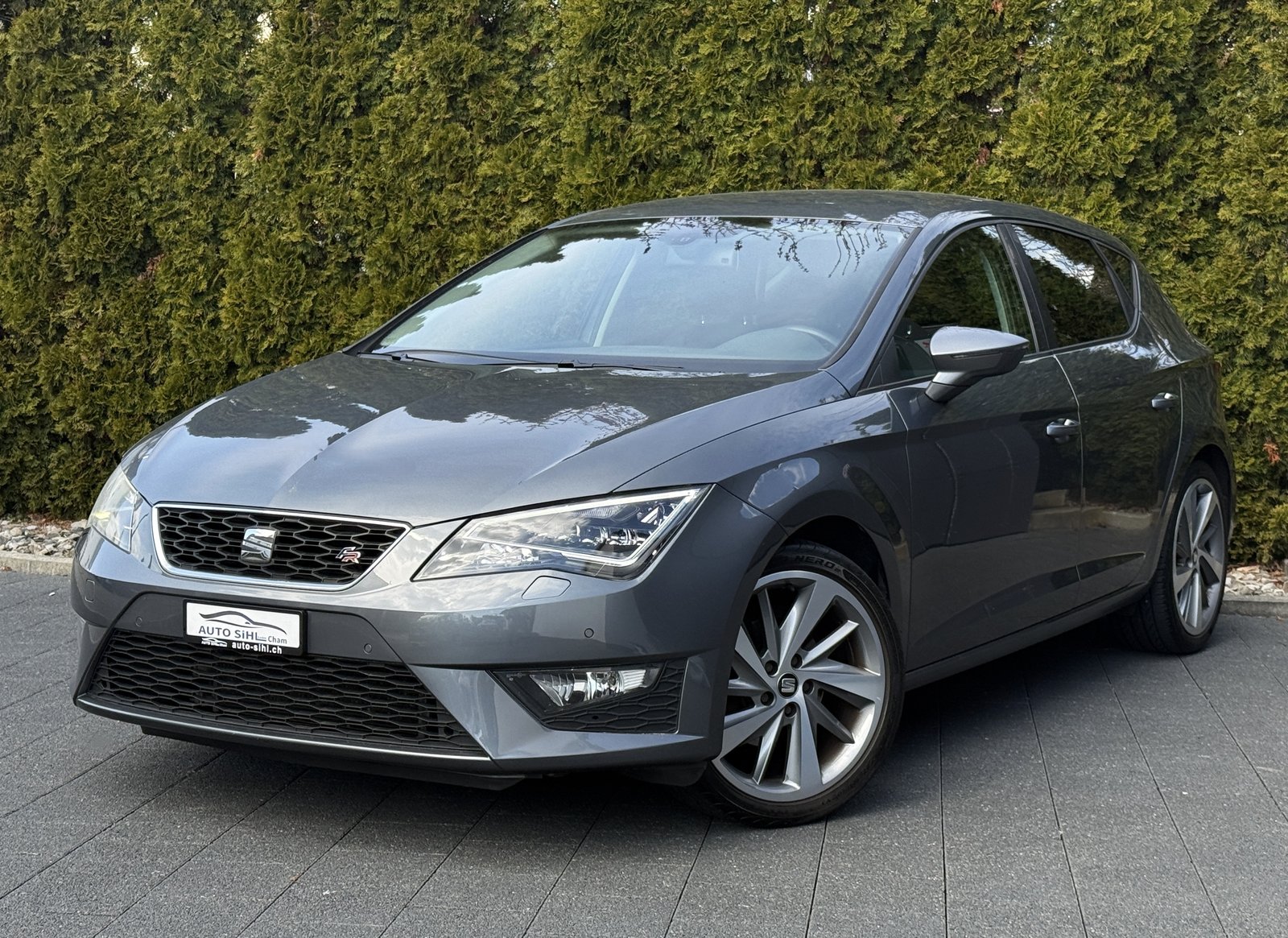 SEAT Leon 1.4 TSI FR, Petrol, Second hand / Used, Manual - 2
