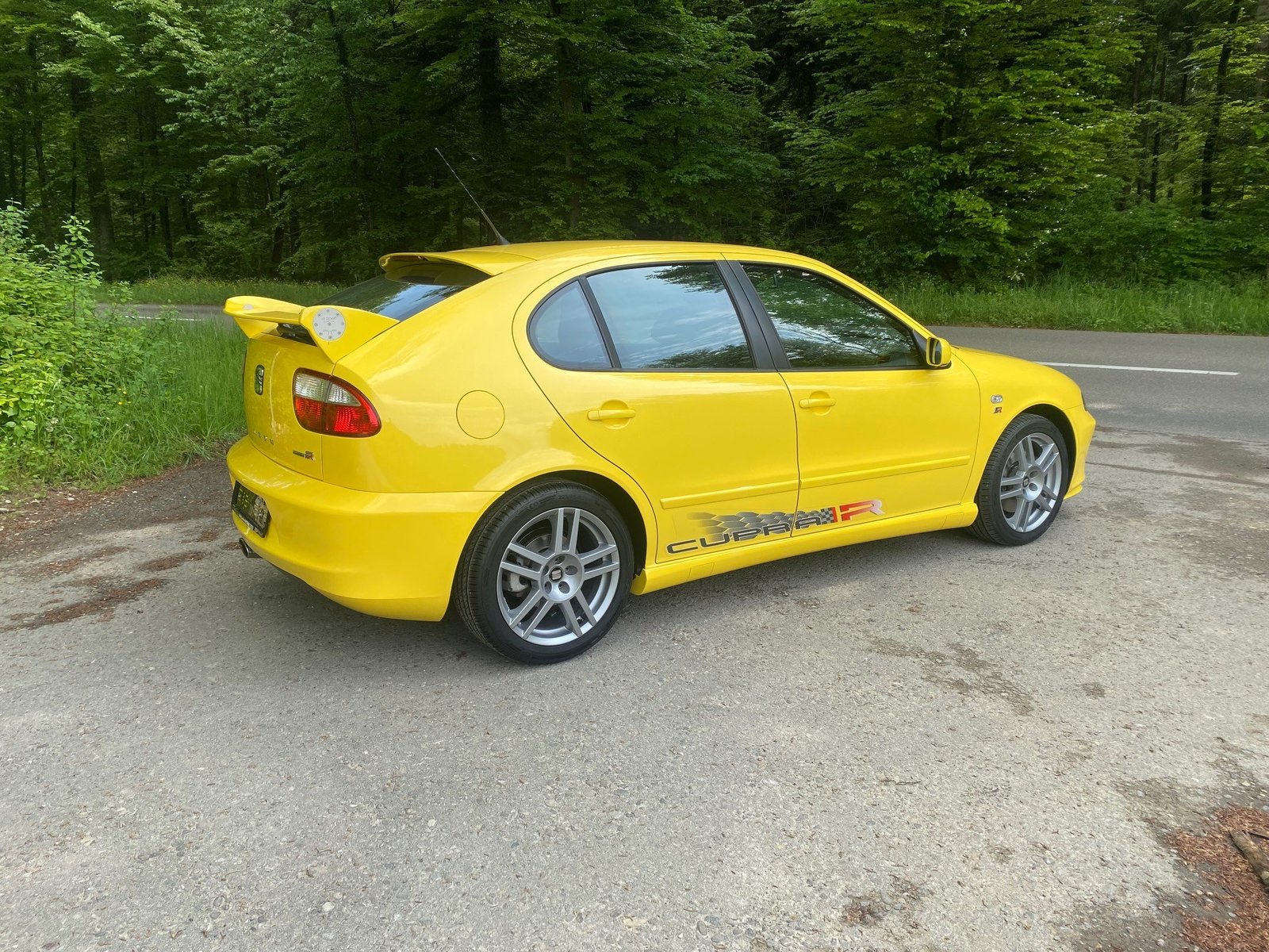 SEAT Leon 1.8 T R, Benzin, Occasion / Gebraucht, Handschaltung - 4