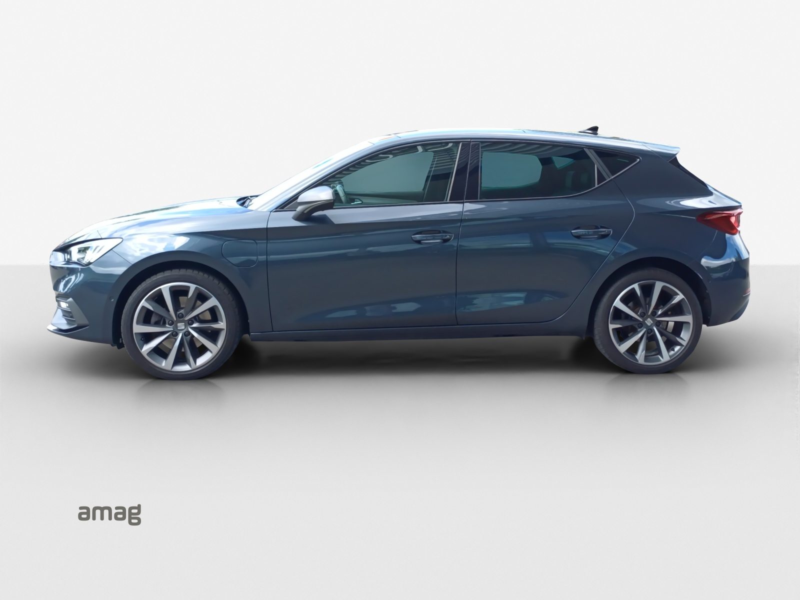 SEAT NEW LEON FR e-HYBRID, Hybride Intégral Essence/Électricité, Occasion / Utilisé, Automatique - 2