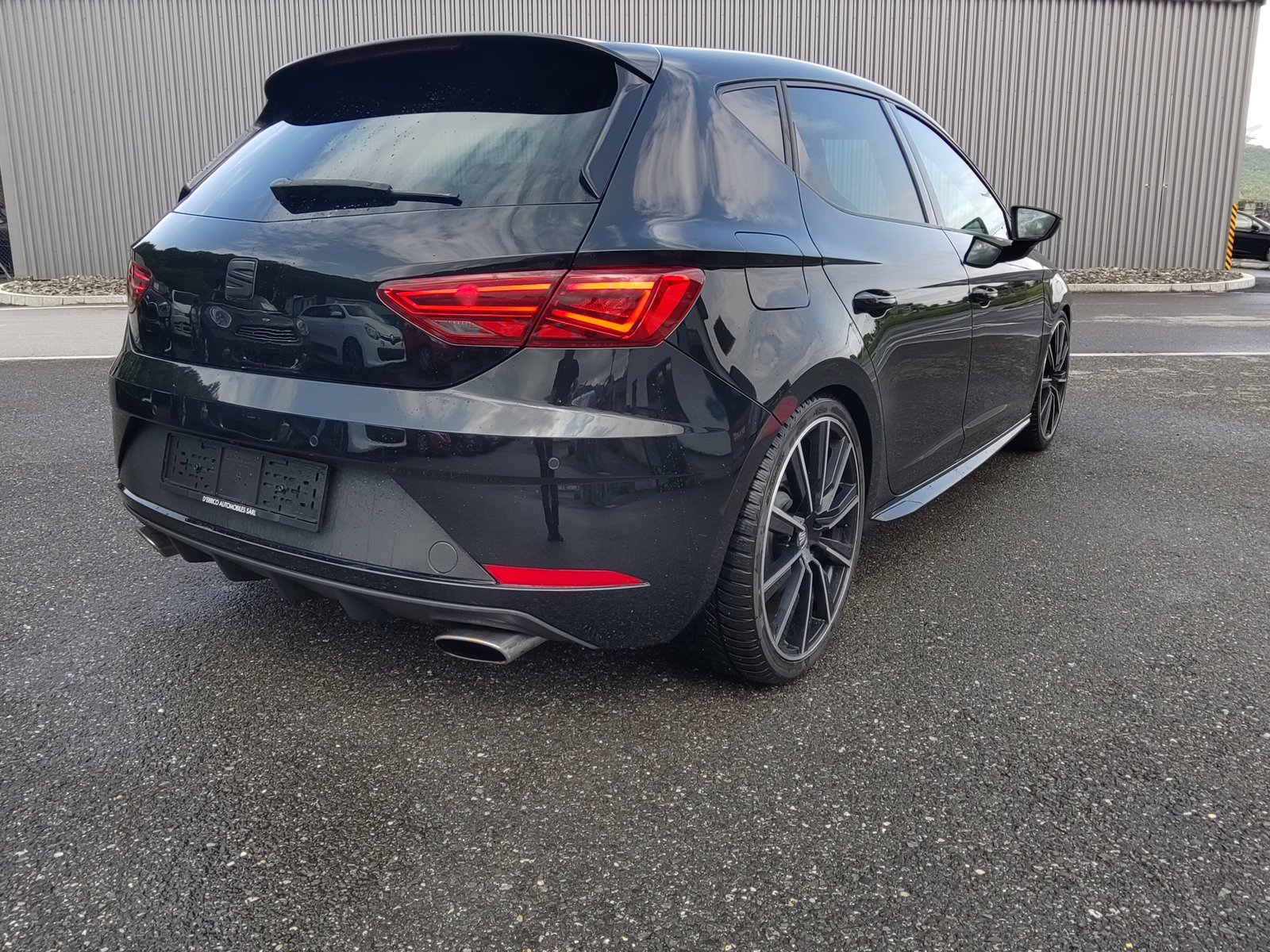 SEAT Leon 2.0 TSI 300 DSG, Benzin, Occasion / Gebraucht, Automatik - 4