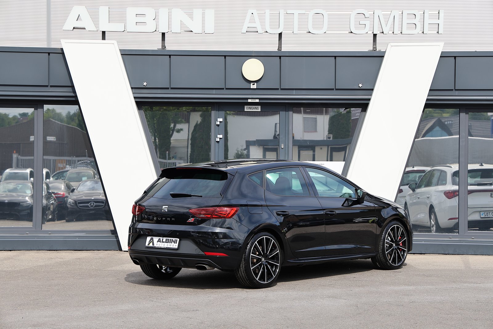SEAT Leon 2.0 TSI 300 DSG, Petrol, Second hand / Used, Automatic - 3