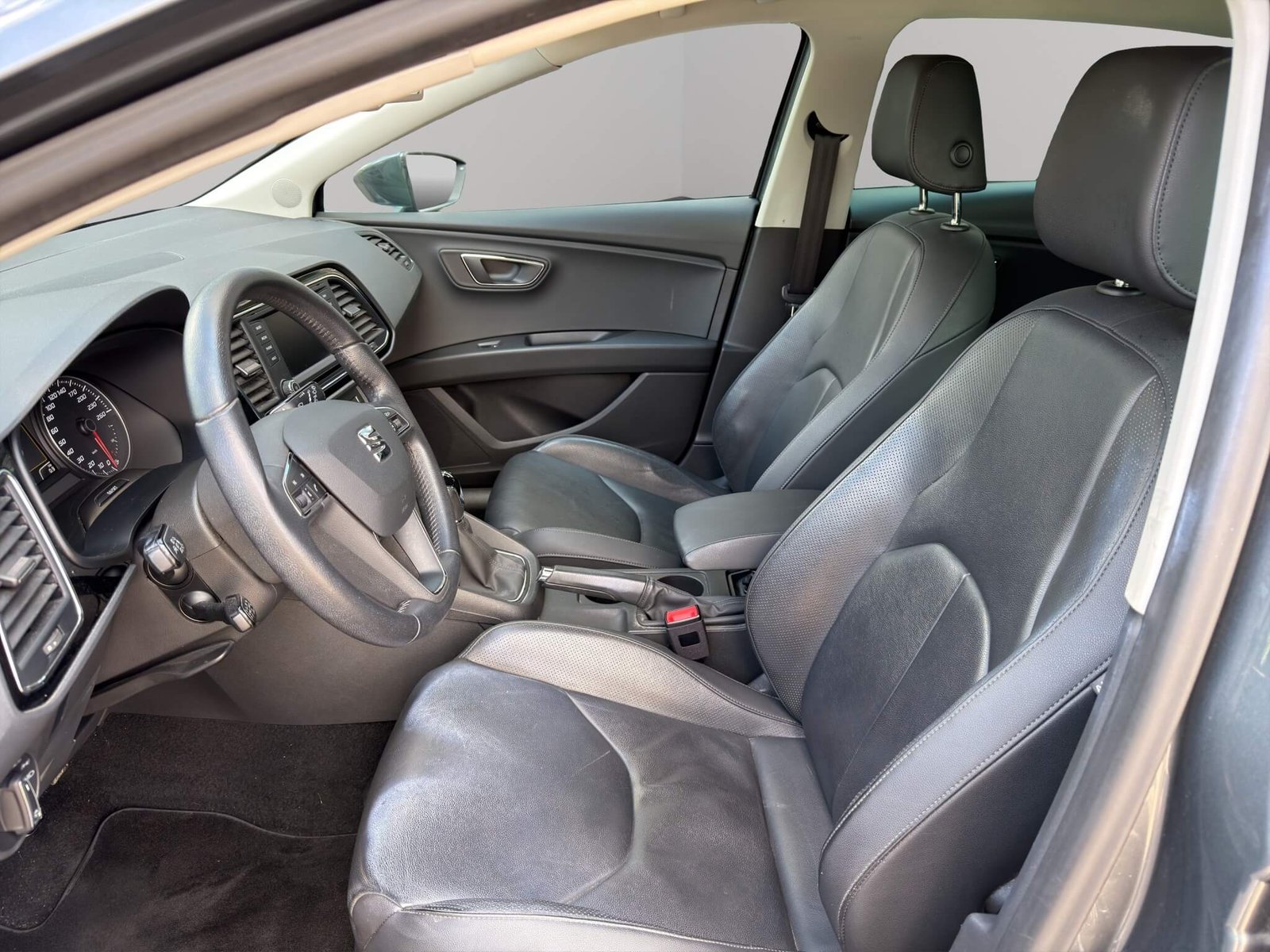 SEAT Leon 1.2 TSI 105 Style, Essence, Occasion / Utilisé, Manuelle - 7