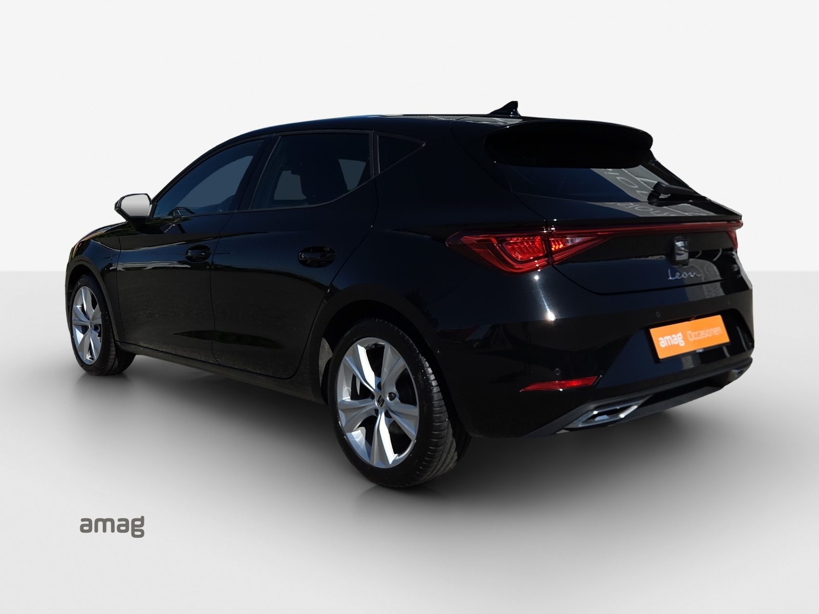 SEAT NEW SEAT LEON FR, Petrol, Second hand / Used, Automatic - 3