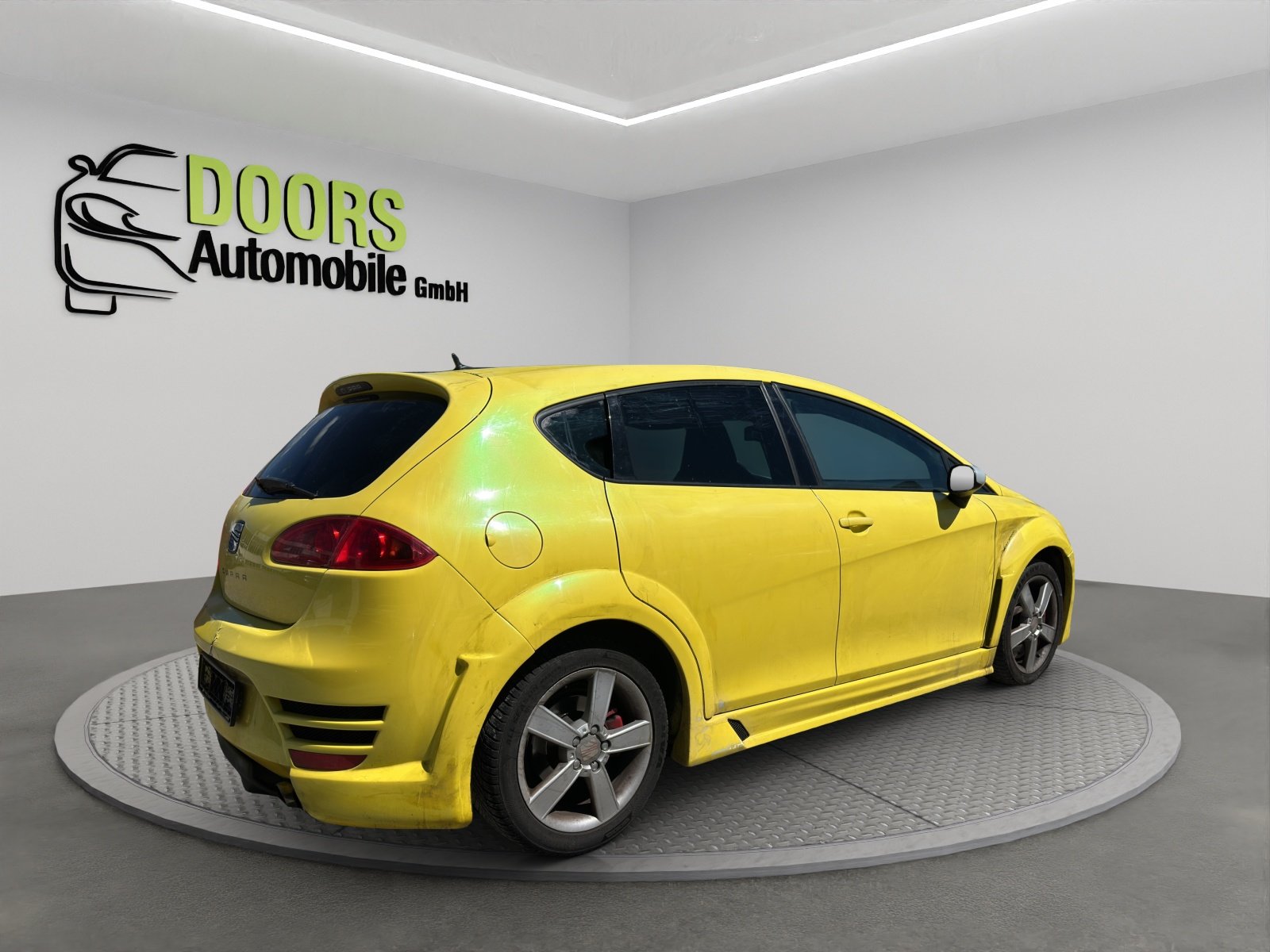 SEAT Leon 2.0 TSI, Petrol, Second hand / Used, Manual - 5