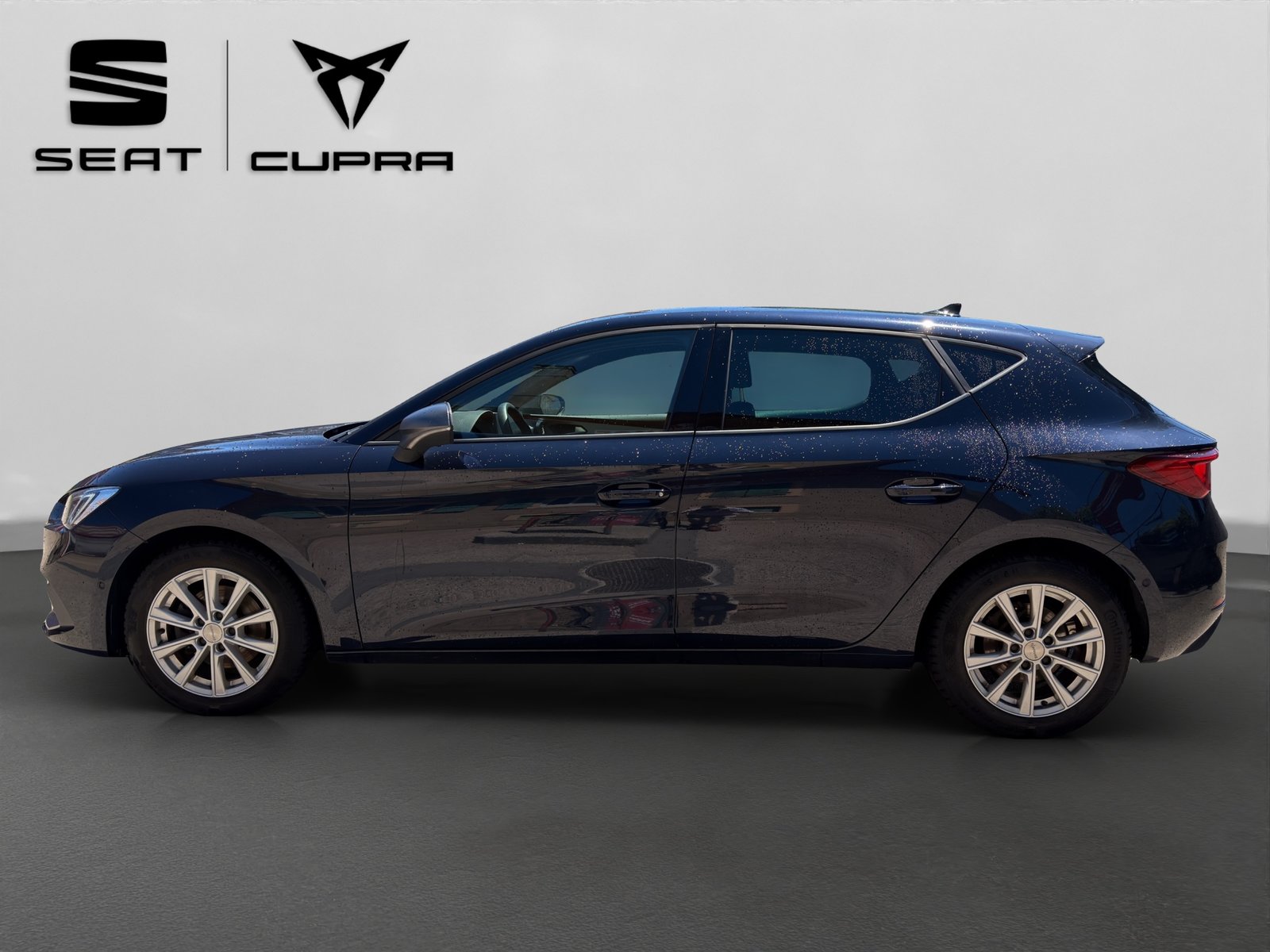 SEAT Leon 1.5 eTSI mHEV DSG Music Edition, Mild-Hybrid Benzin/Elektro, Occasion / Gebraucht, Automatik - 3