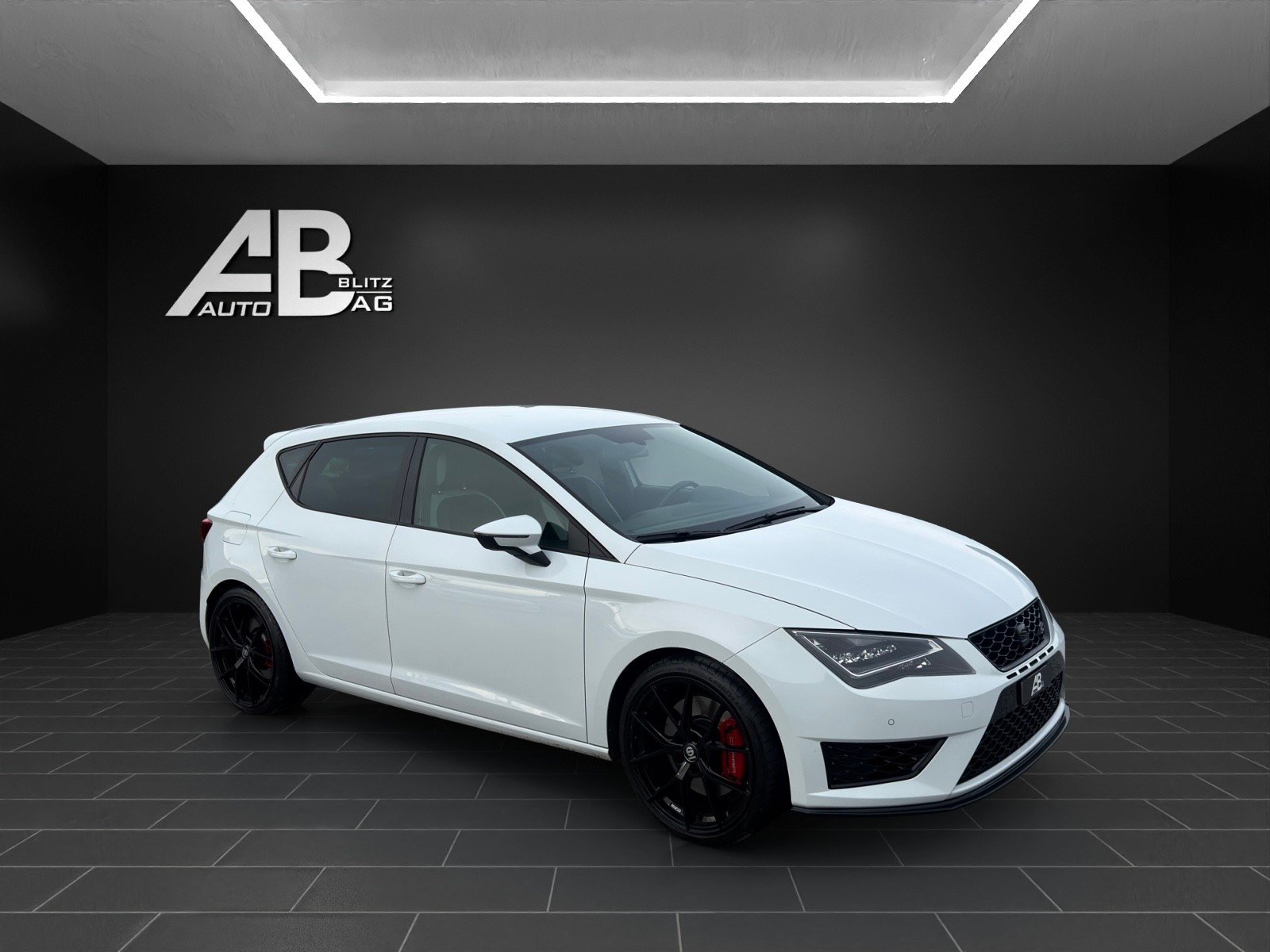 SEAT Leon 2.0 TSI DSG mit 280 PS, Benzin, Occasion / Gebraucht, Automatik - 6
