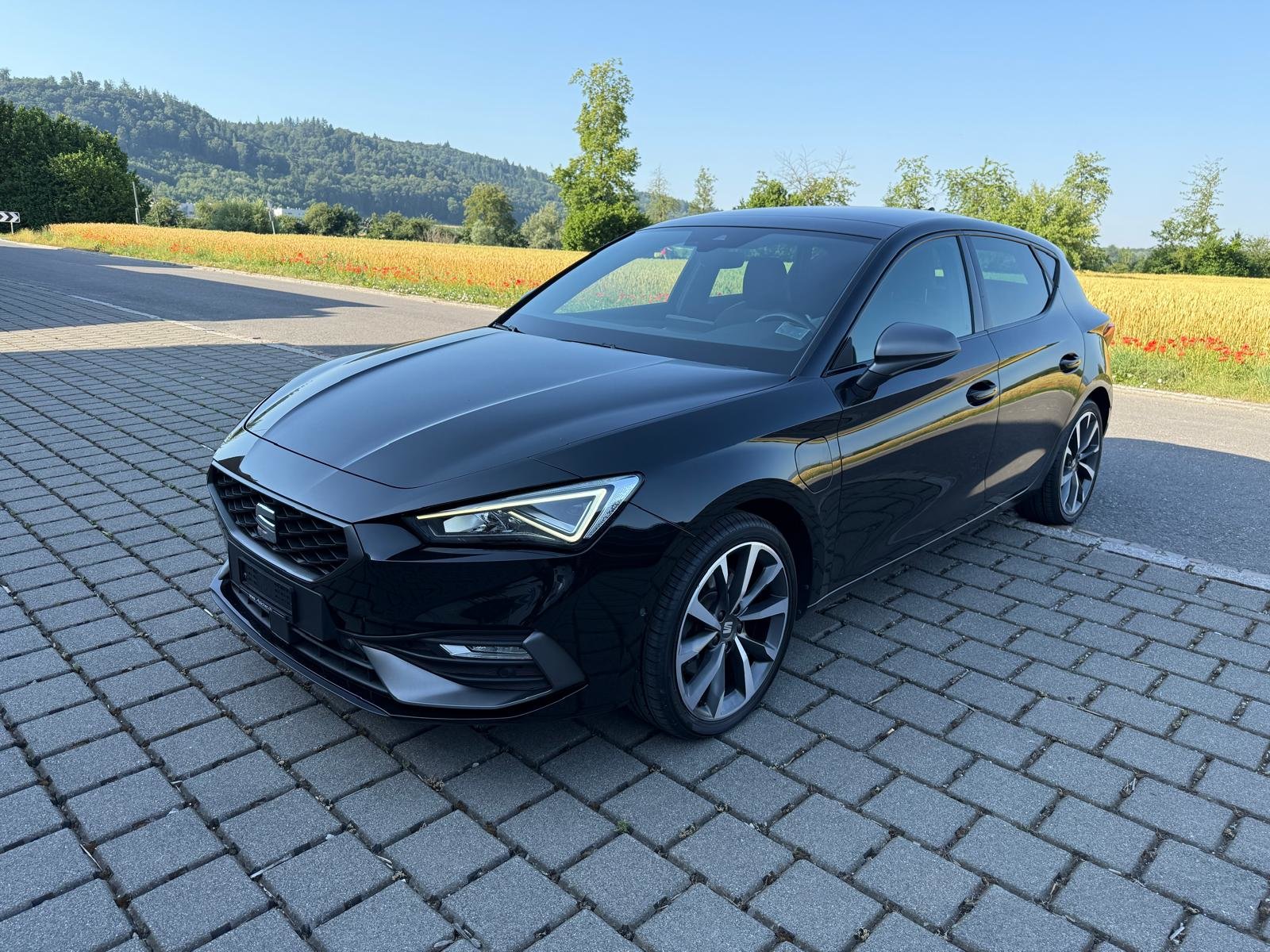 SEAT Leon 1.4 eHybrid pHEV DSG FR, Plug-in-Hybrid Benzin/Elektro, Occasion / Gebraucht, Automatik - 2