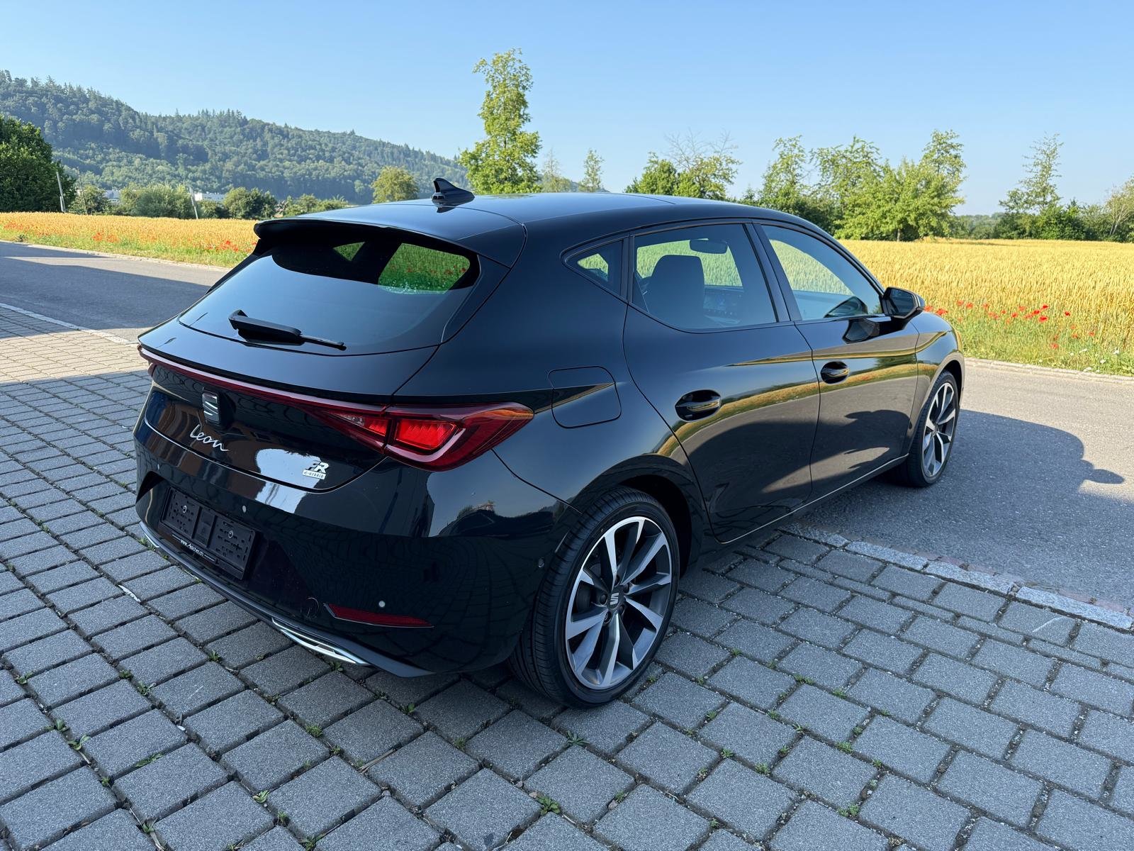 SEAT Leon 1.4 eHybrid pHEV DSG FR, Plug-in-Hybrid Benzin/Elektro, Occasion / Gebraucht, Automatik - 5