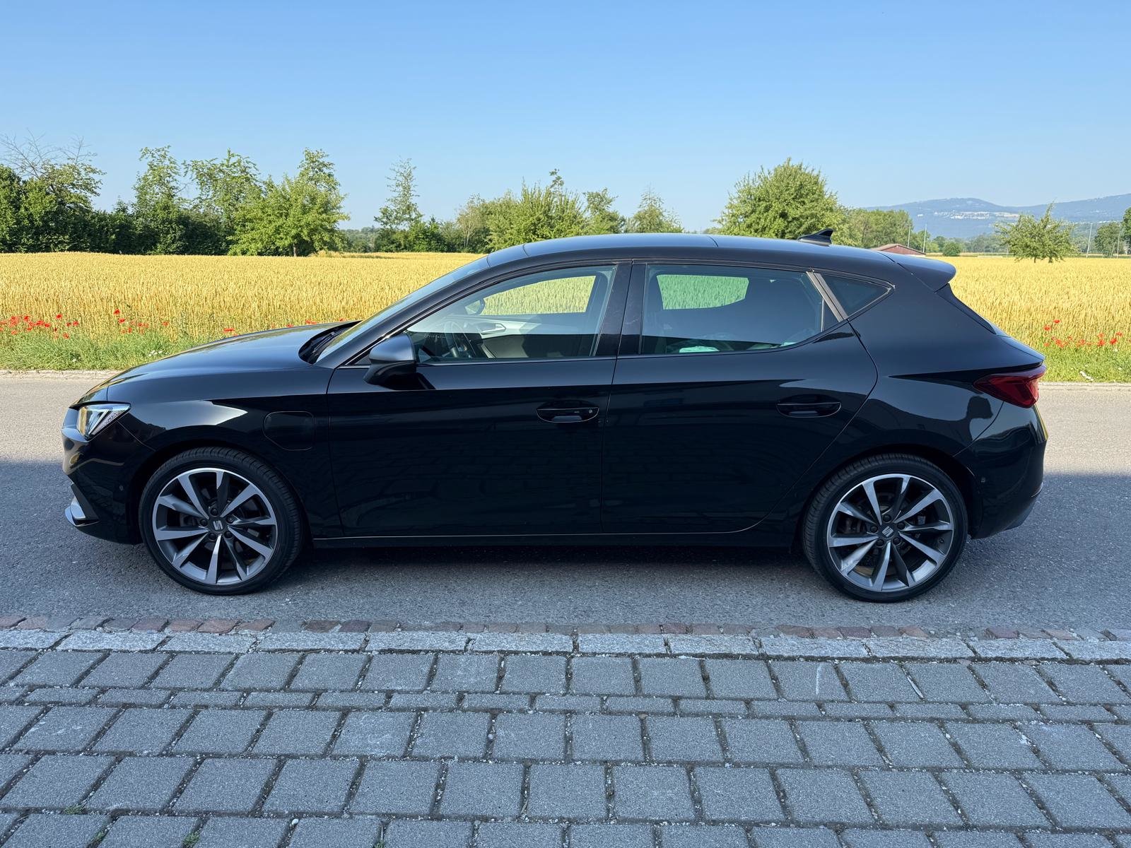 SEAT Leon 1.4 eHybrid pHEV DSG FR, Plug-in-Hybrid Benzin/Elektro, Occasion / Gebraucht, Automatik - 7