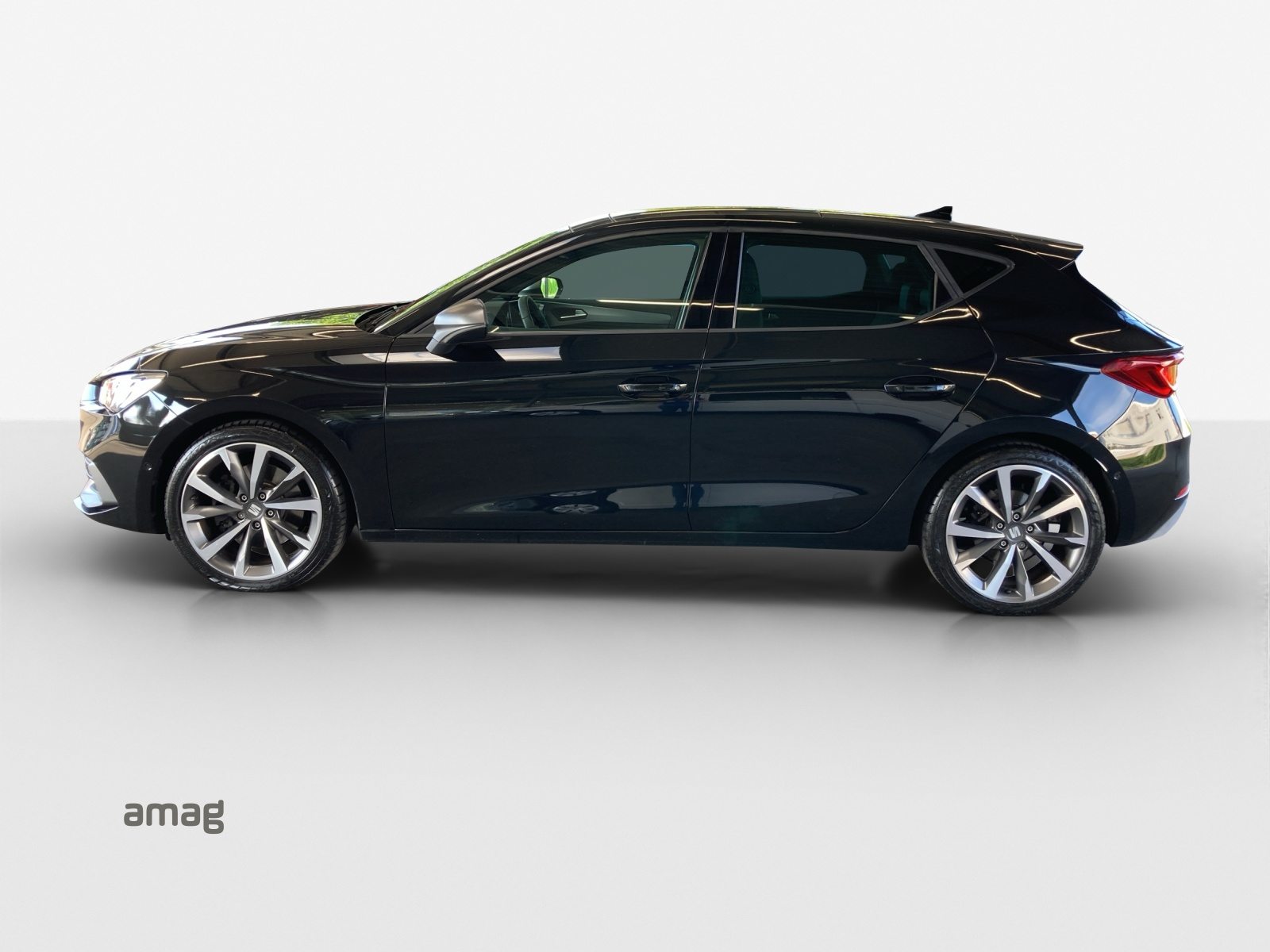 SEAT LEON HOLA FR (netto), Essence, Occasion / Utilisé, Automatique - 2