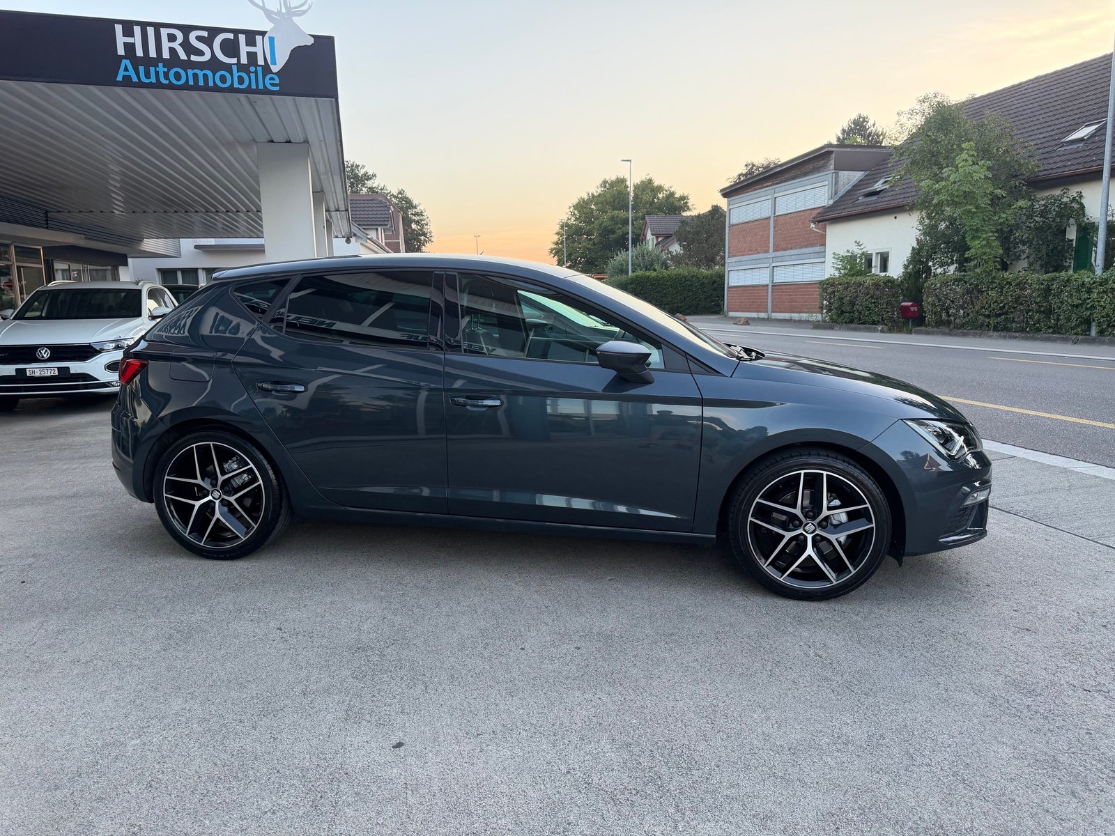 SEAT Leon 1.5 TSI EVO FR ACT FR, Petrol, Second hand / Used, Manual - 2