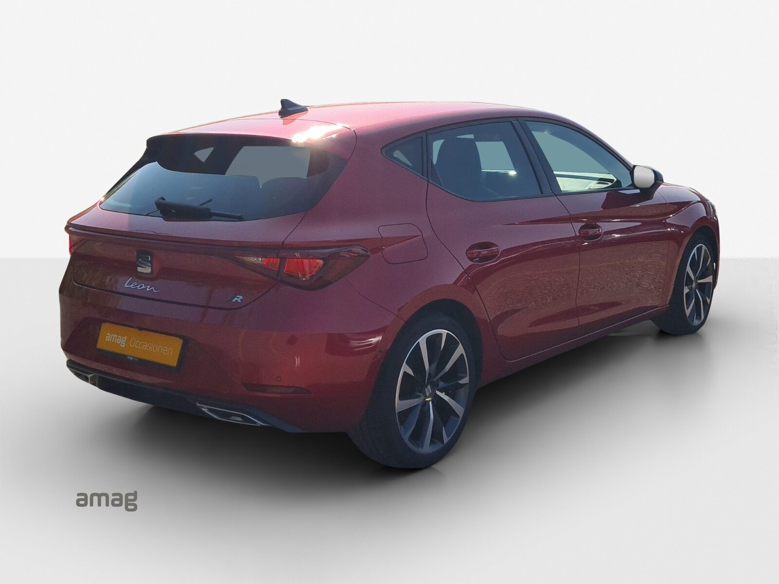 SEAT NEW LEON FR, Petrol, Second hand / Used, Automatic - 5