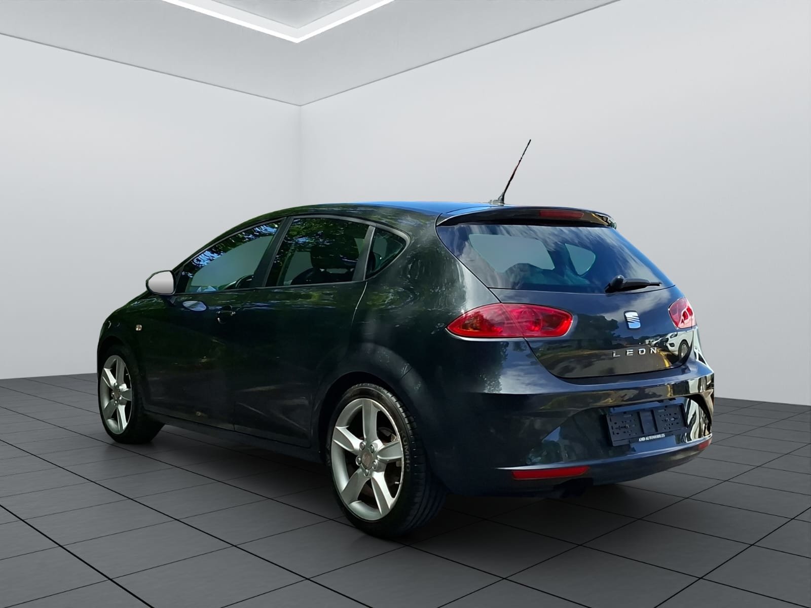 SEAT Leon 1.8 TSI Style DSG, Essence, Occasion / Utilisé, Automatique - 5