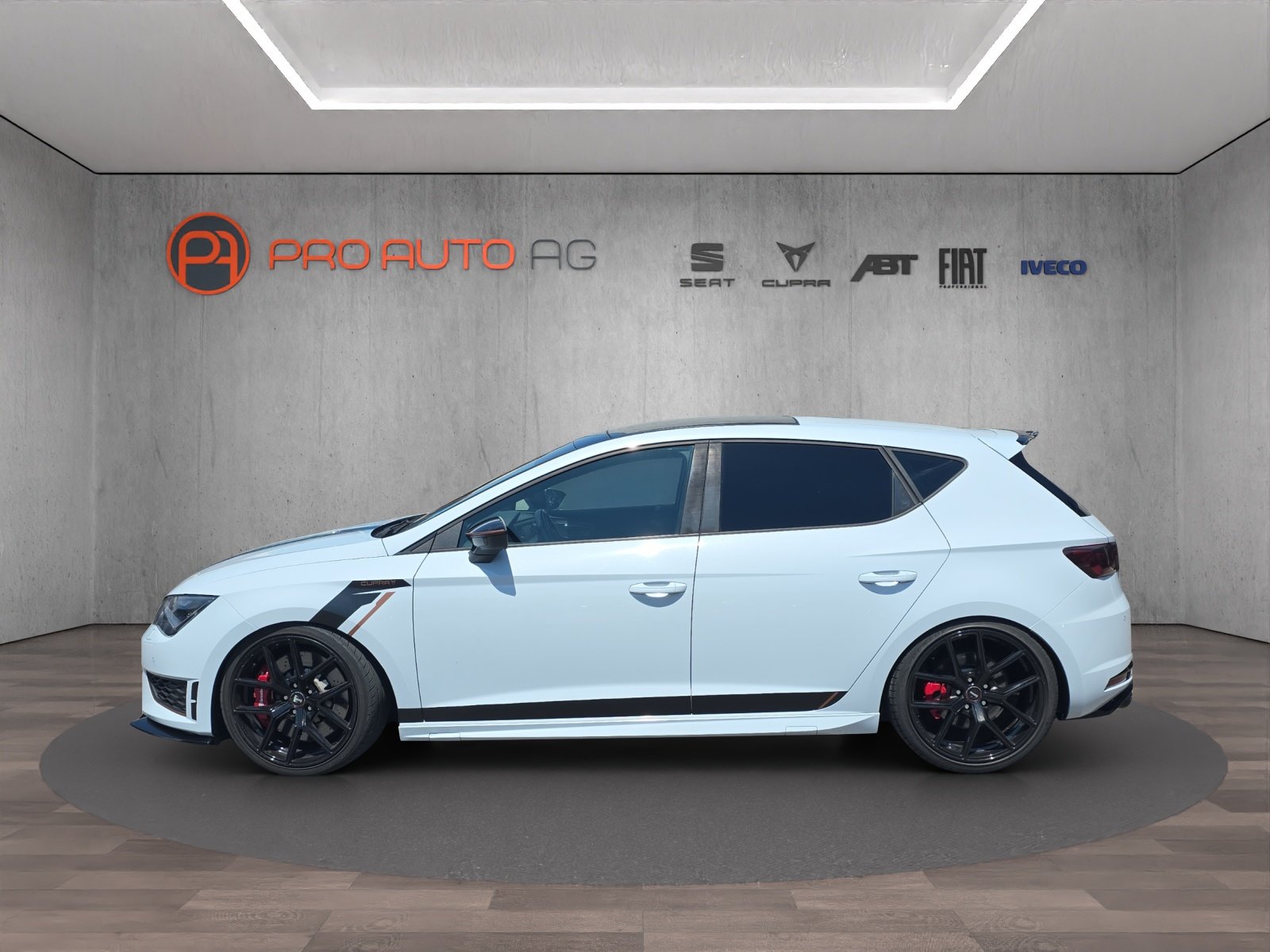 SEAT Leon 2.0 TSI 290 DSG, Benzin, Occasion / Gebraucht, Automatik - 2