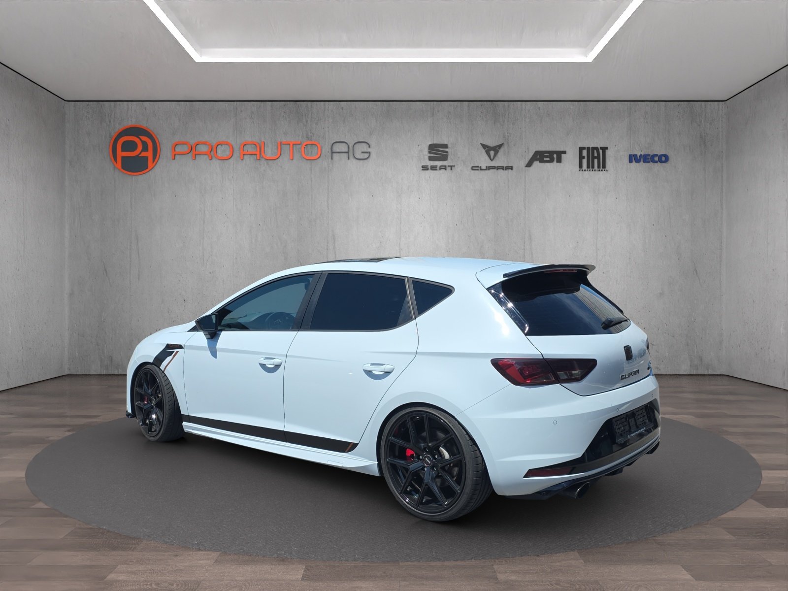 SEAT Leon 2.0 TSI 290 DSG, Benzin, Occasion / Gebraucht, Automatik - 3