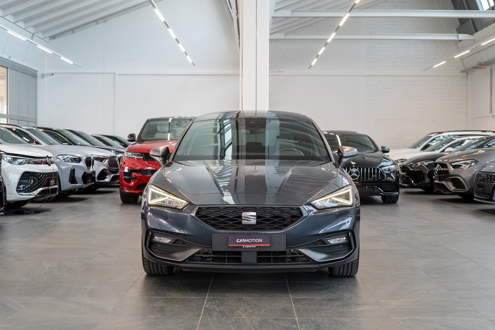 SEAT Leon 2.0 TSI FR DSG / Panorama-Glasdach / el.Sitze / R, Benzin, Occasion / Gebraucht, Automatik - 2