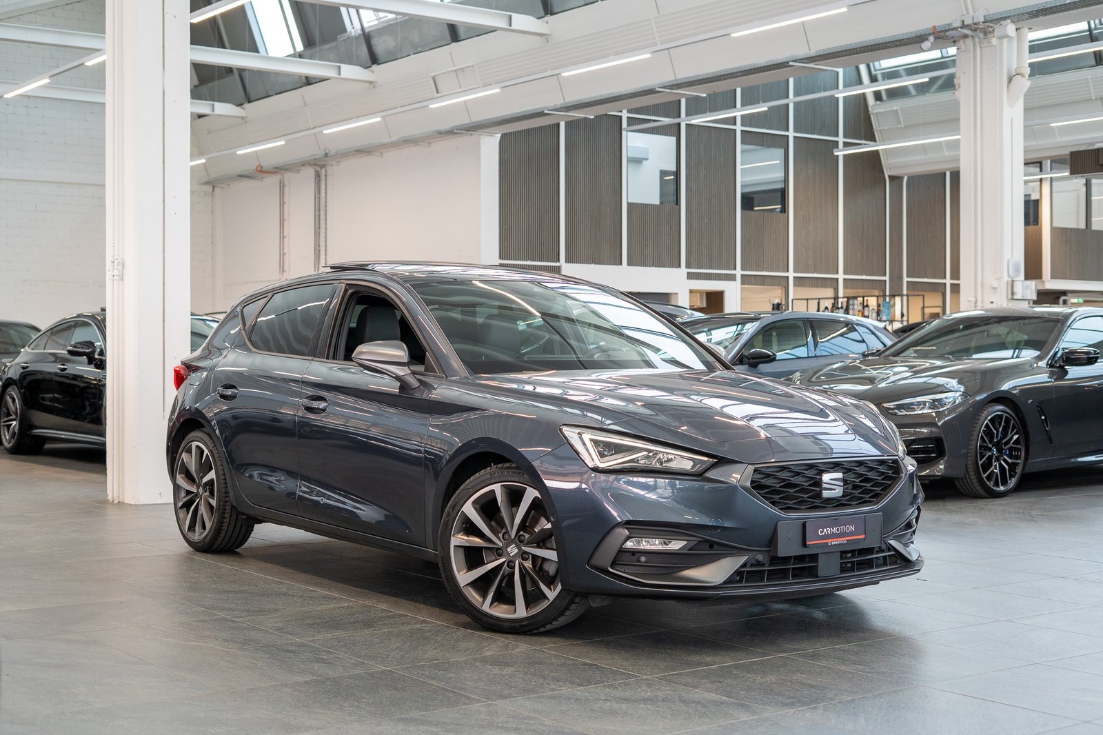 SEAT Leon 2.0 TSI FR DSG / Panorama-Glasdach / el.Sitze / R, Benzin, Occasion / Gebraucht, Automatik - 3