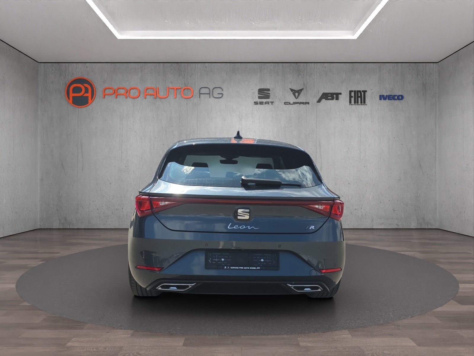 SEAT Leon 1.5 eTSI mHEV DSG FR, Mild-Hybrid Benzin/Elektro, Occasion / Gebraucht, Automatik - 4
