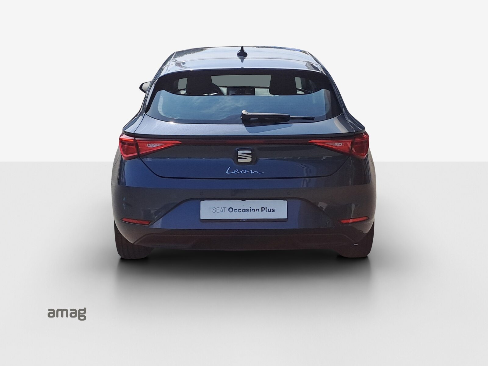 SEAT LEON STYLE, Petrol, Second hand / Used, Automatic - 4