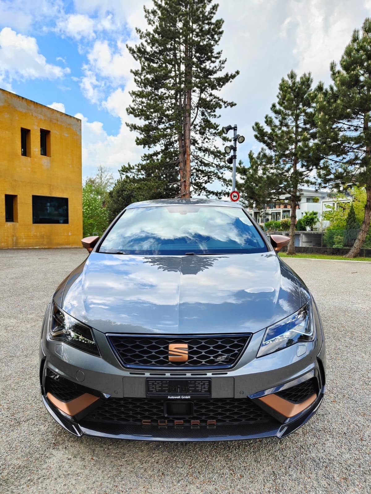 SEAT Leon 2.0 TSI R DSG